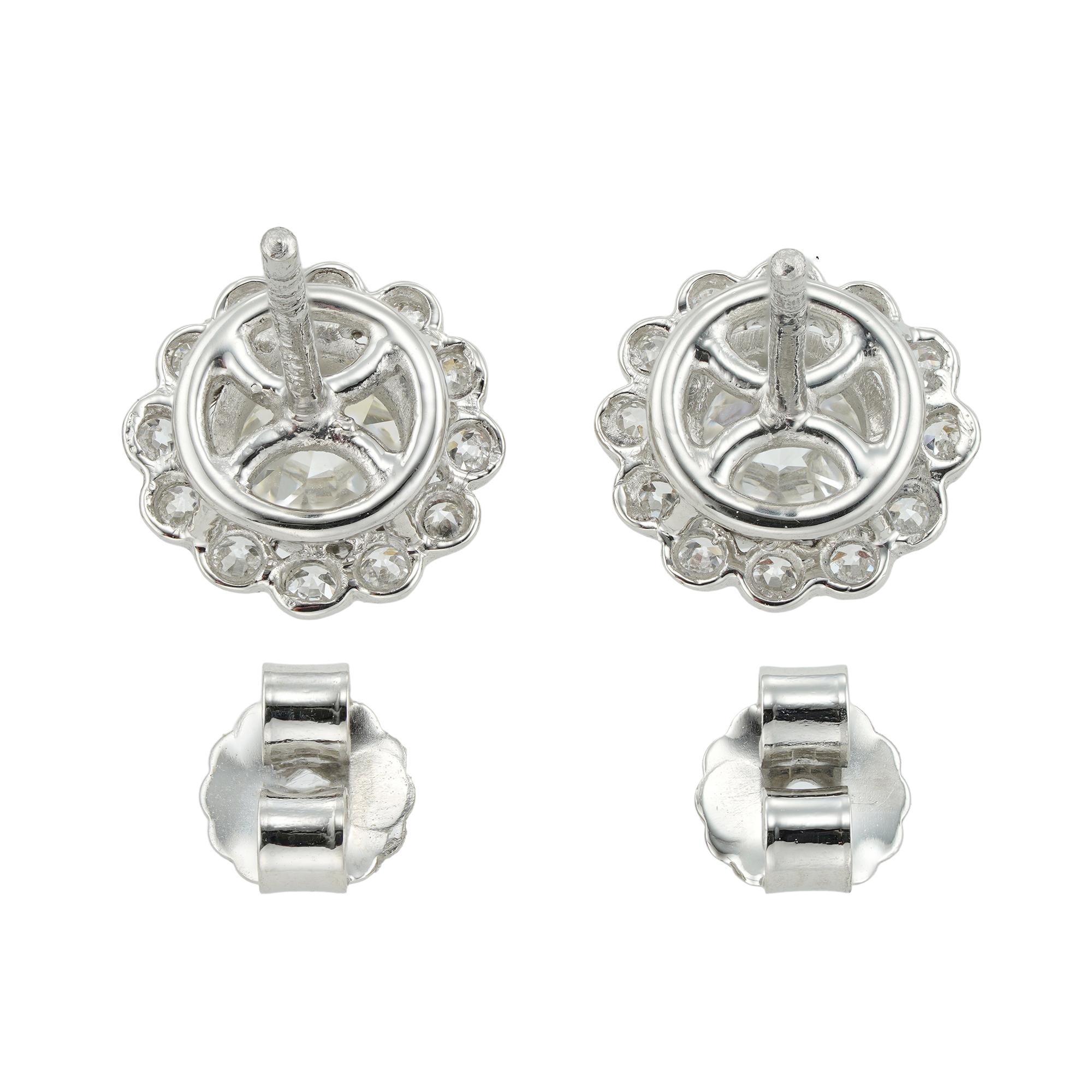 Contemporary Pair of Diamond Cluster Earrings