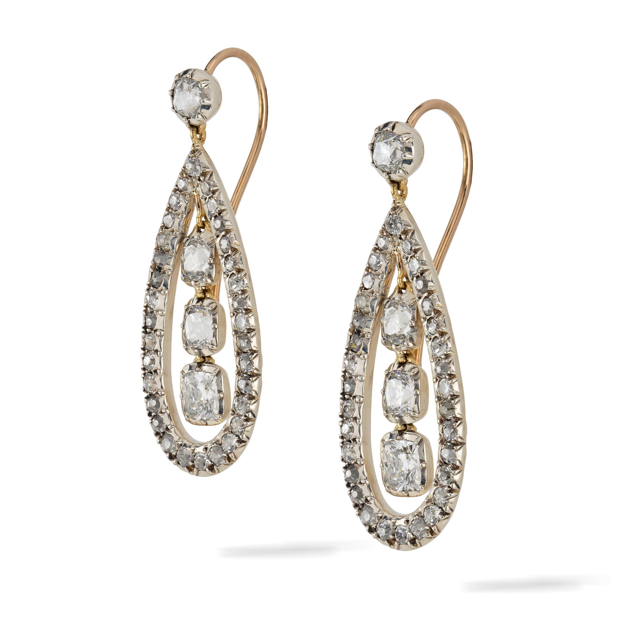 Old European Cut Pair of Diamond Drop Earrings For Sale