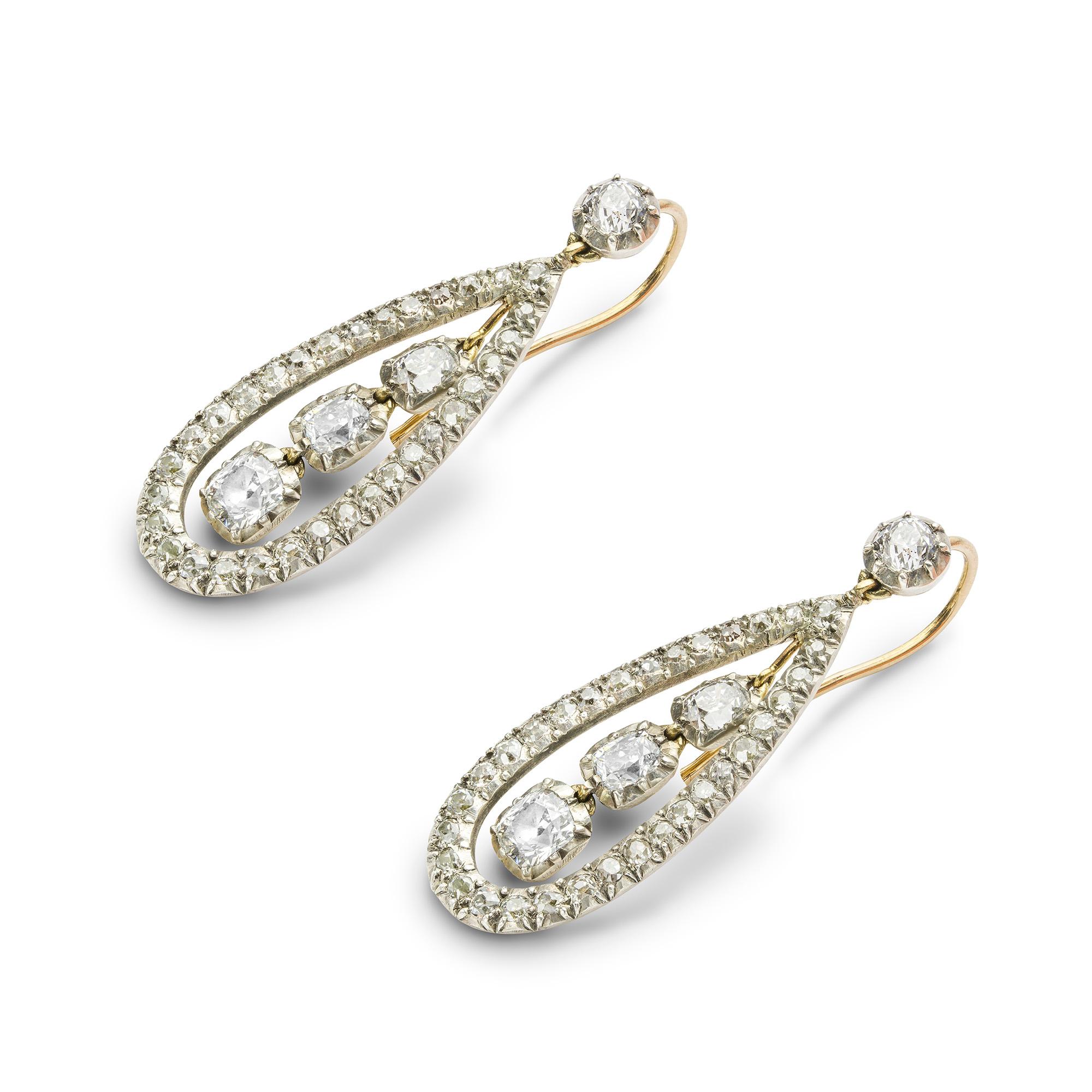 Paar Diamant-Tropfen-Ohrringe im Zustand „Neu“ im Angebot in London, GB