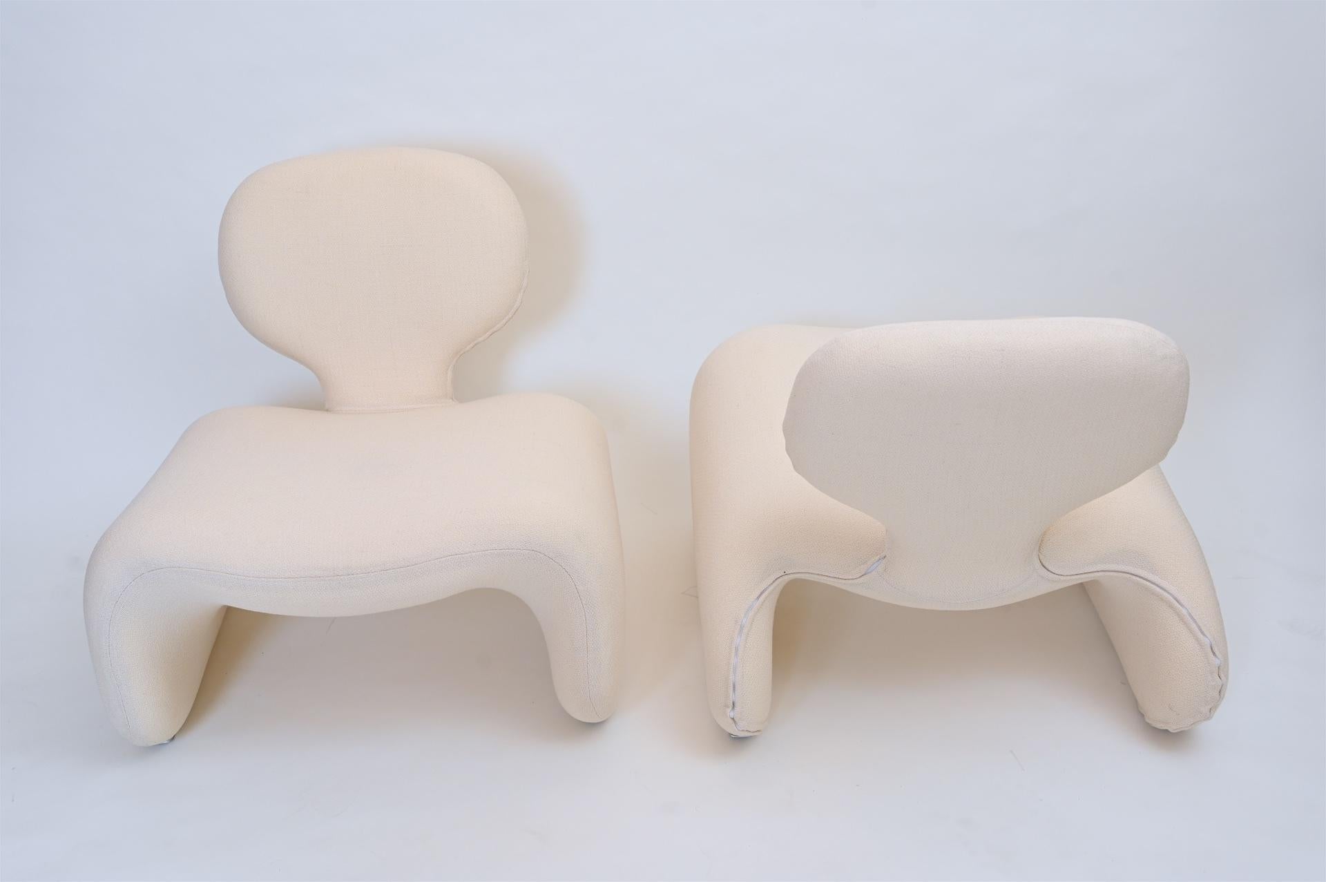 Mid-Century Modern Pair of Djinn Chairs in Off-White Mohair