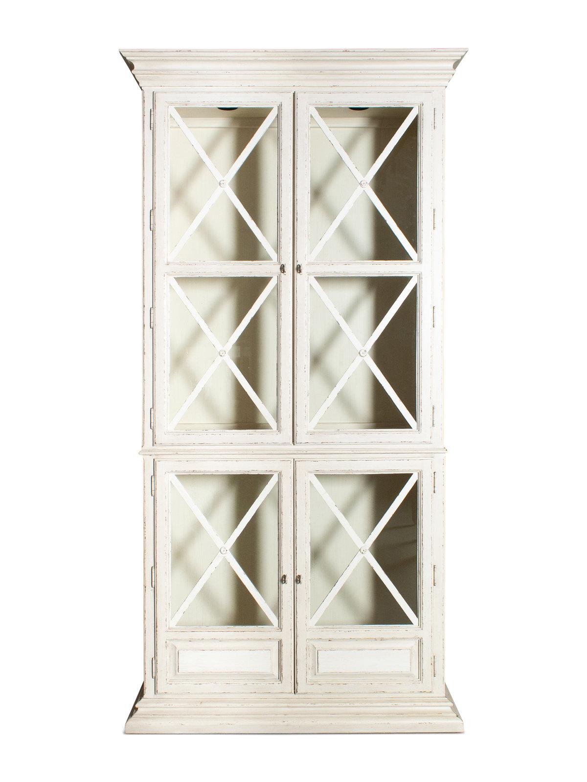 Un par de armarios con puertas acristaladas pintadas de estilo neoclásico Drexel Heritage en Bueno estado para la venta en Atlanta, GA