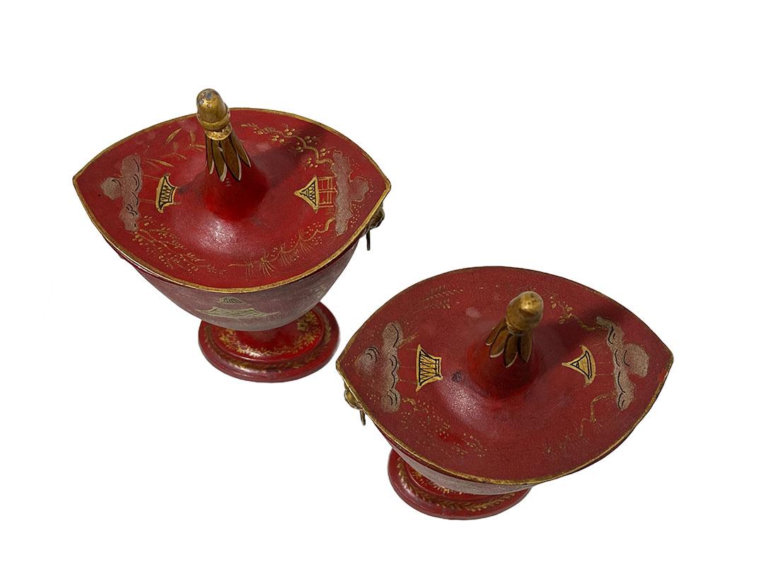 Metal Pair of Dutch Chestnut Urns with Chinoiserie Decoration, 19th Century For Sale