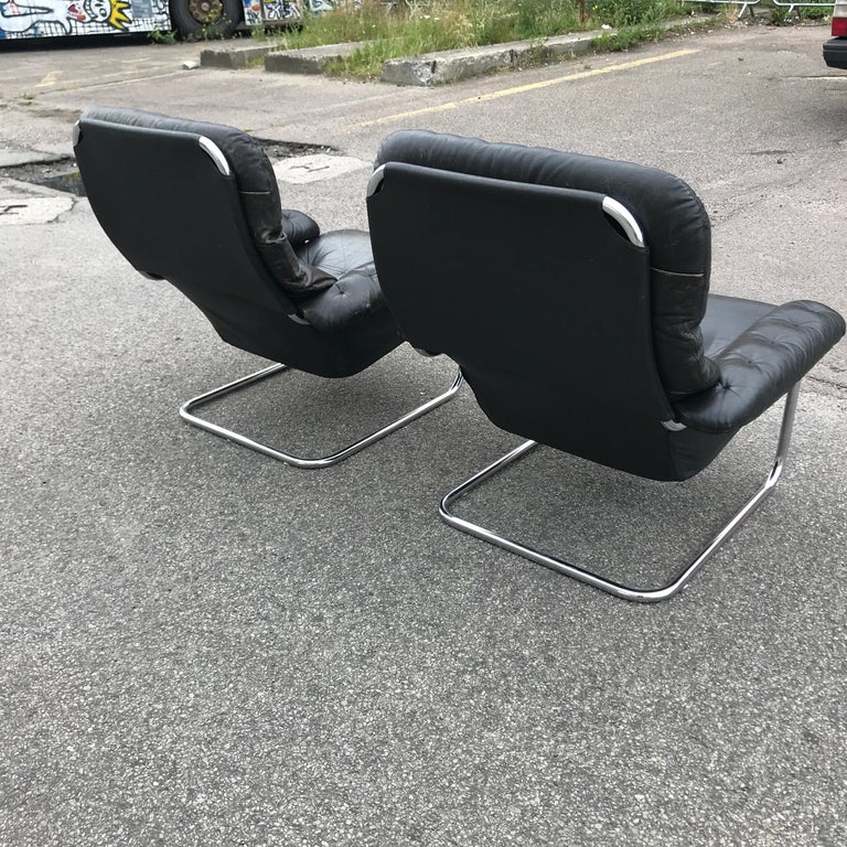 Mid-Century Modern Pair of Sam Larsson DUX Lounge Cantilever Leather Chairs from 1972 For Sale