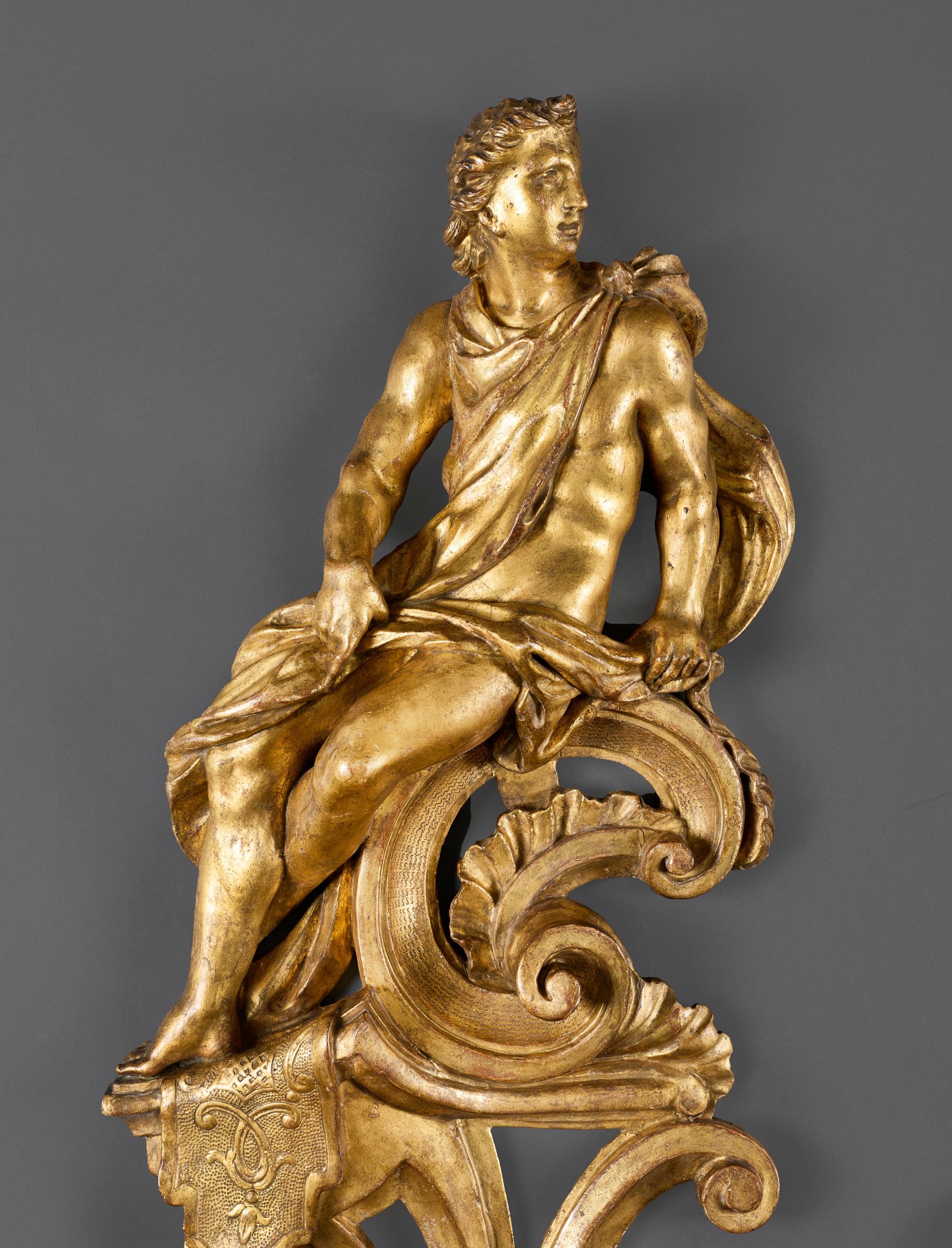 XVIIIe siècle et antérieur Paire de termes architecturaux en bois doré du début du XVIIIe siècle représentant Mars et Neptune en vente