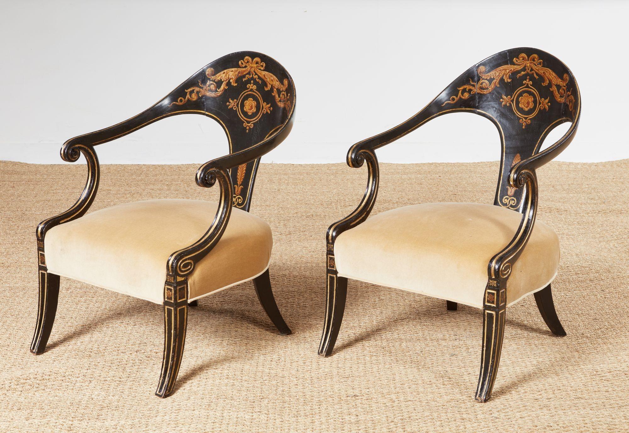 A Pair of Early 19th c. Painted Regency Spoonback Chairs For Sale 5