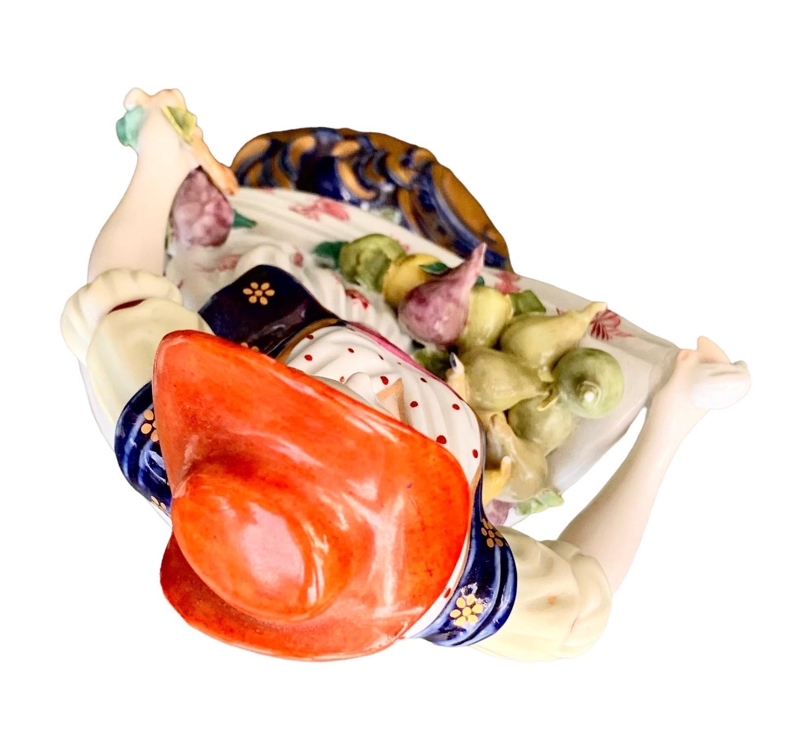 Coppia di figure in porcellana di Sevres dell'inizio del XIX secolo in vendita 4