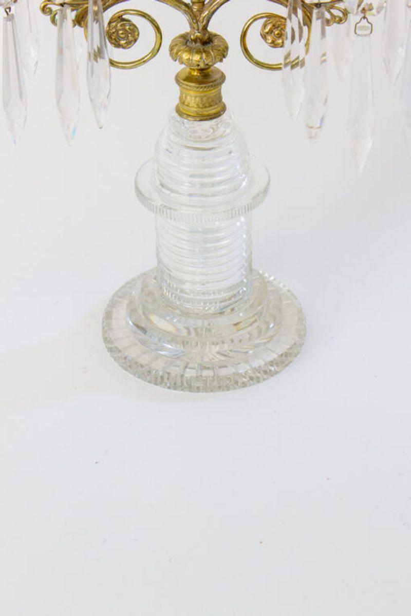 XIXe siècle Paire de chandeliers anglais du début du 19e siècle en vente