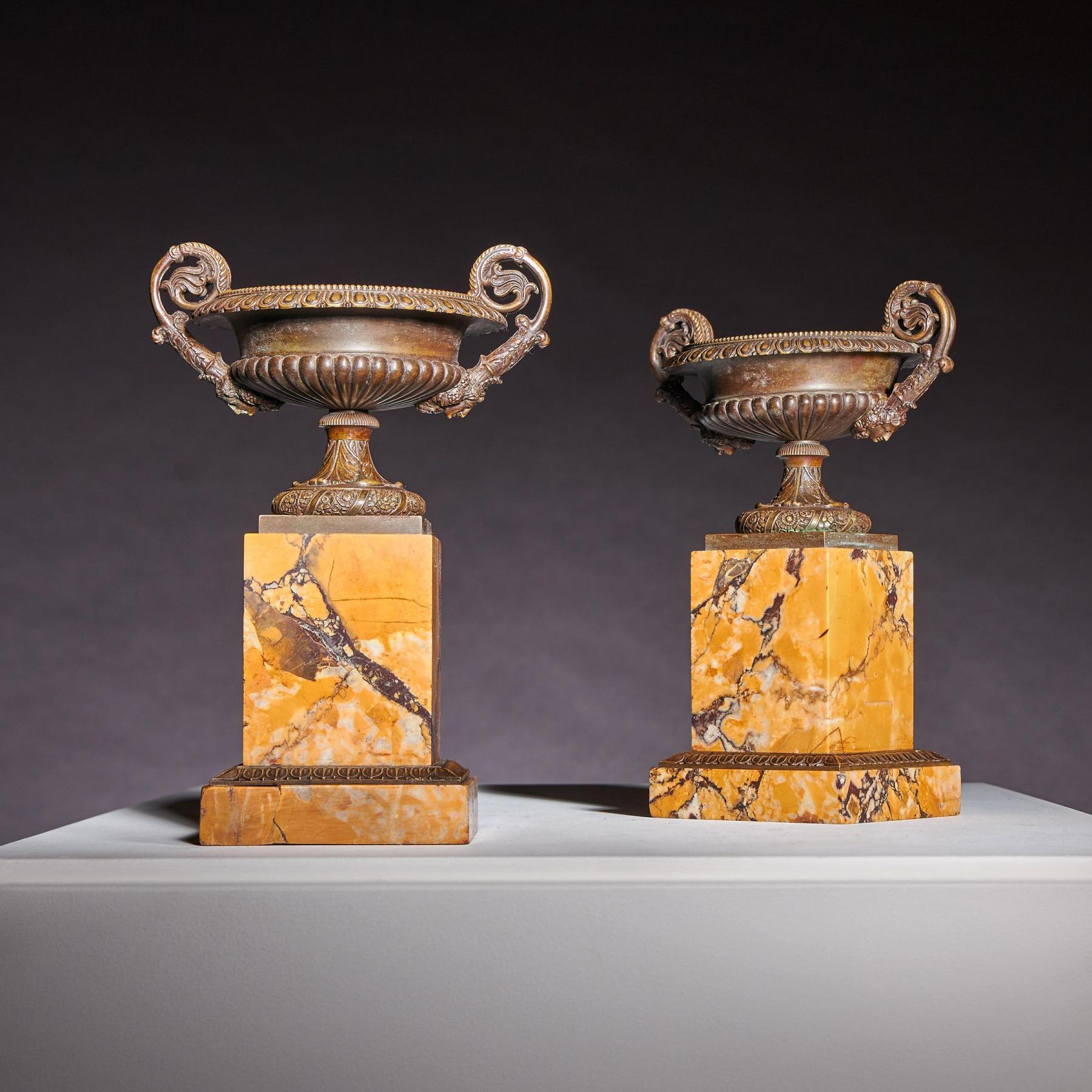 A Pair of Early 19th Century French Bronze and Marble Tazzas For Sale 1