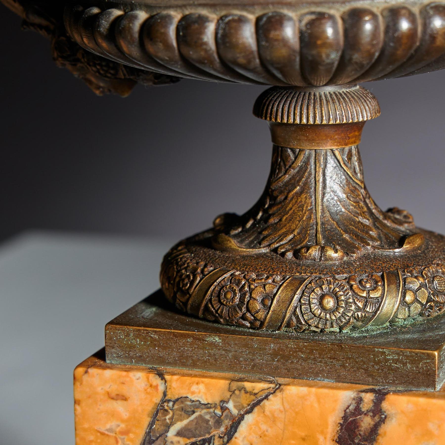 A Pair of Early 19th Century French Bronze and Marble Tazzas For Sale 3