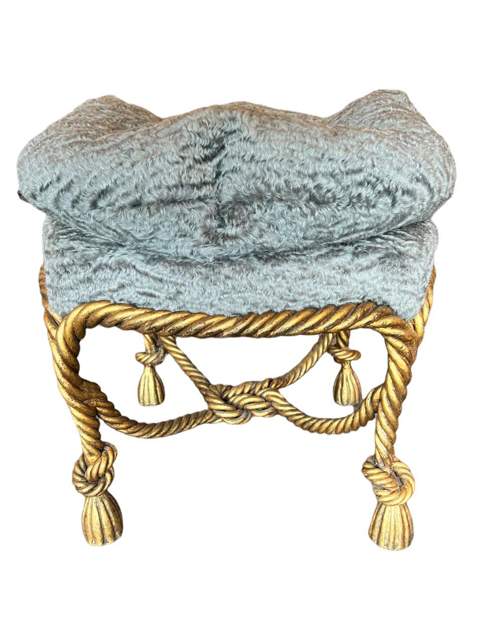 Pair of Early 20th Century Italian Gilt Gold Metal Rope Stools For Sale 8