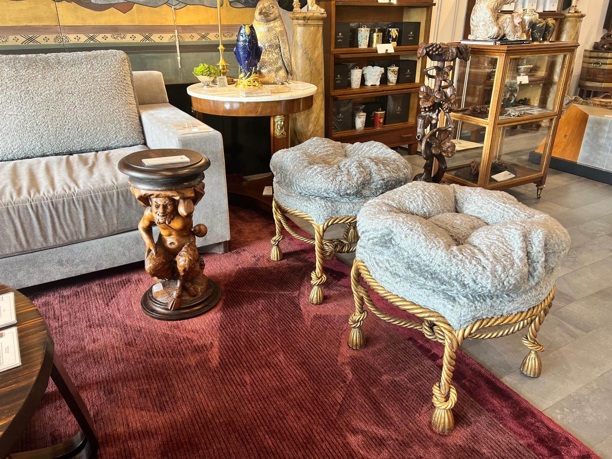 Pair of Early 20th Century Italian Gilt Gold Metal Rope Stools For Sale 12