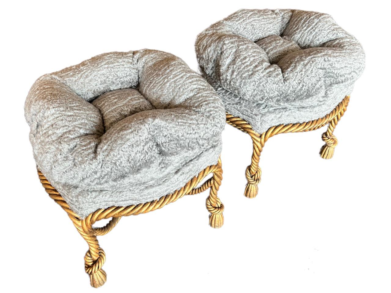 Pair of Early 20th Century Italian Gilt Gold Metal Rope Stools For Sale 1