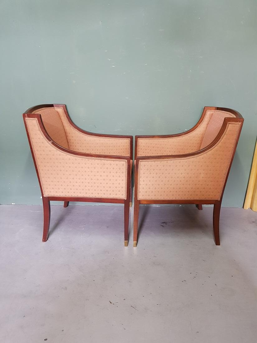Fabric Pair of Early 20th Century Mahogany Bergere Chairs For Sale