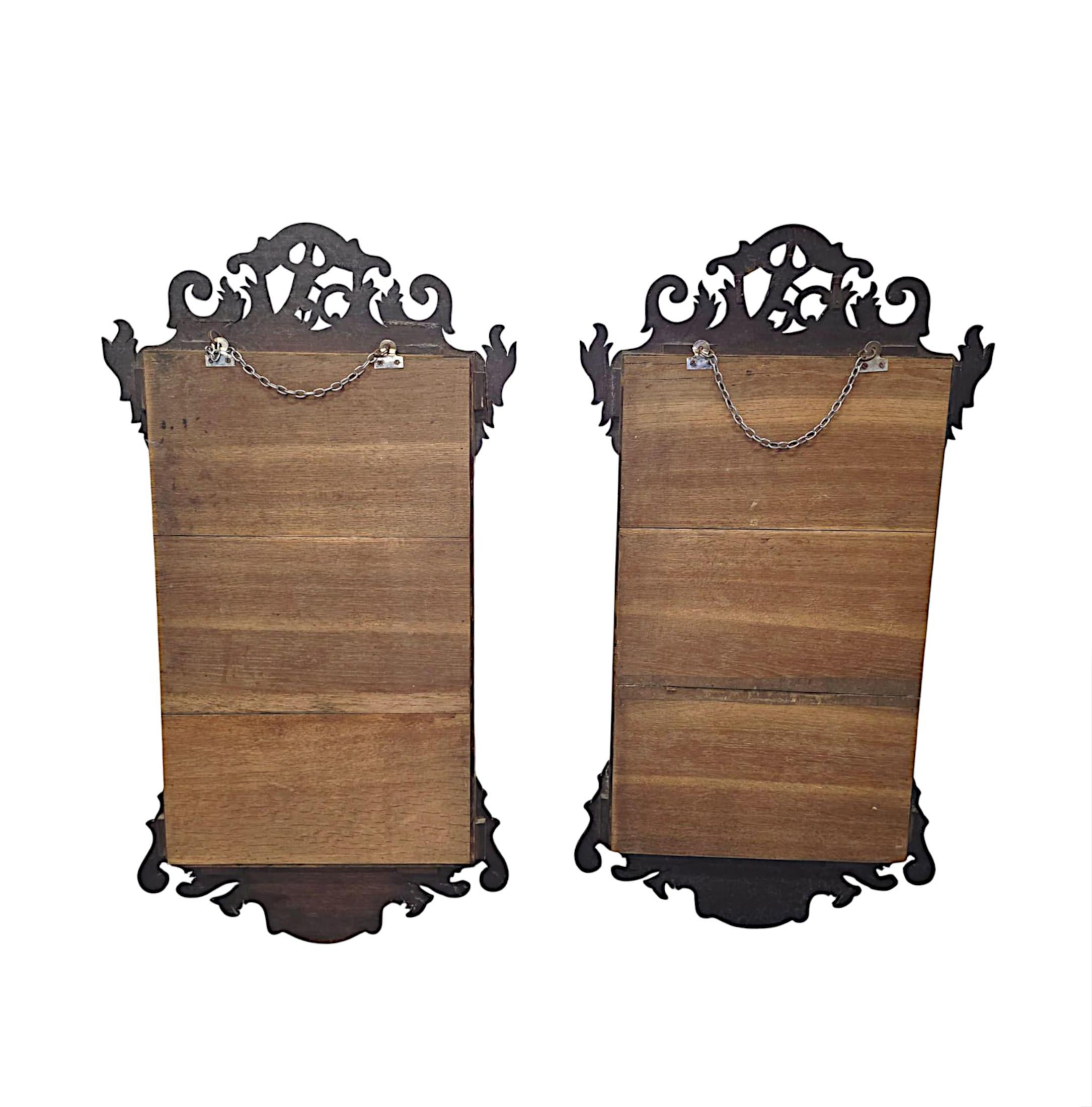 Coppia di specchi da molo dei primi del Novecento in stile georgiano Chippendale In condizioni buone in vendita a Dublin, IE