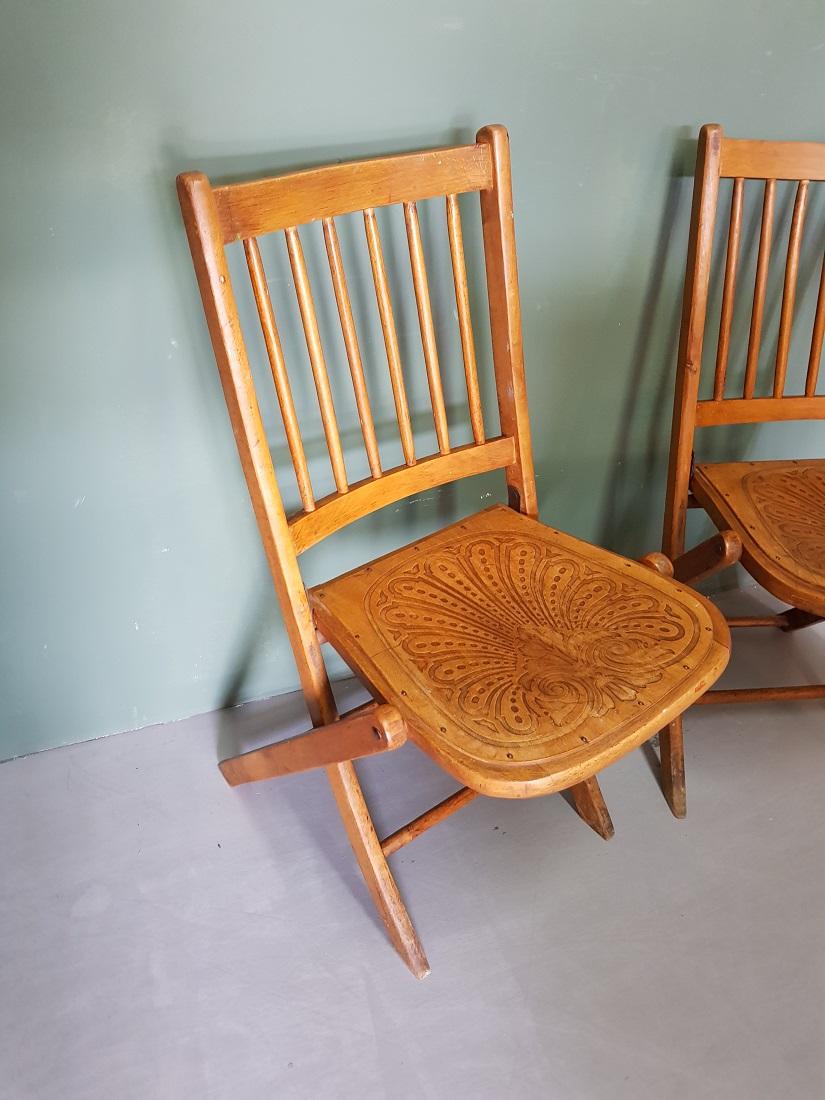 European Pair of Early 20th Century Thonet Style Folding Chairs For Sale
