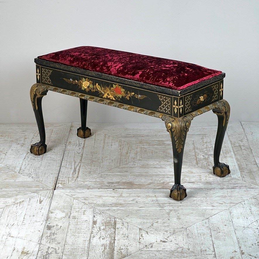 A Pair Of Early C20th Japanned Tub Chairs 1