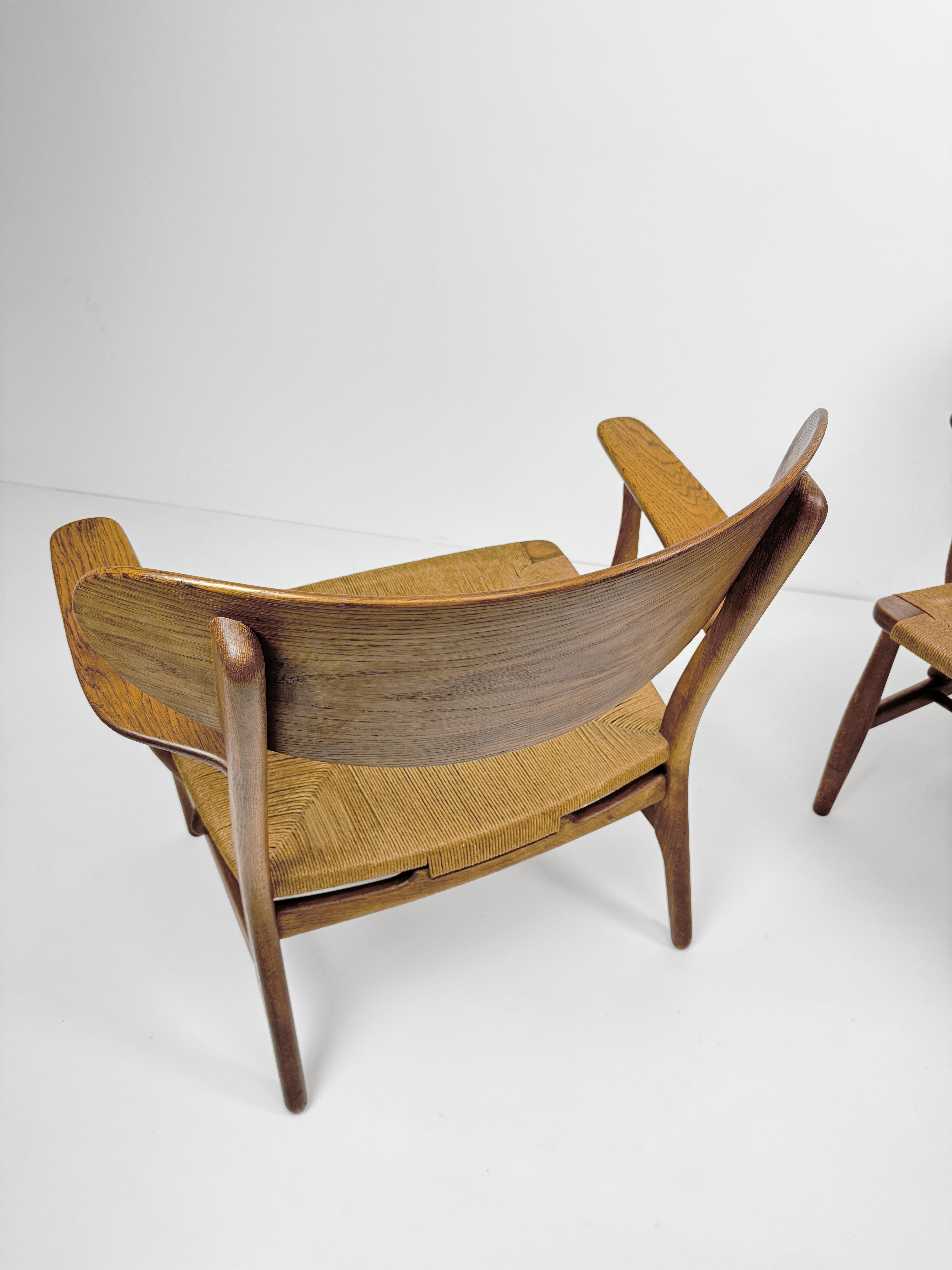 Paire d'anciennes tables CH22 en Oak de Hans J Wegner pour Carl Hansen & Søn, Danemark, années 1950 Bon état - En vente à London, GB
