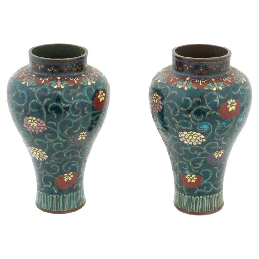 A Pair of Early Japanese Cloisonne Enamel Vase, School of Namikawa