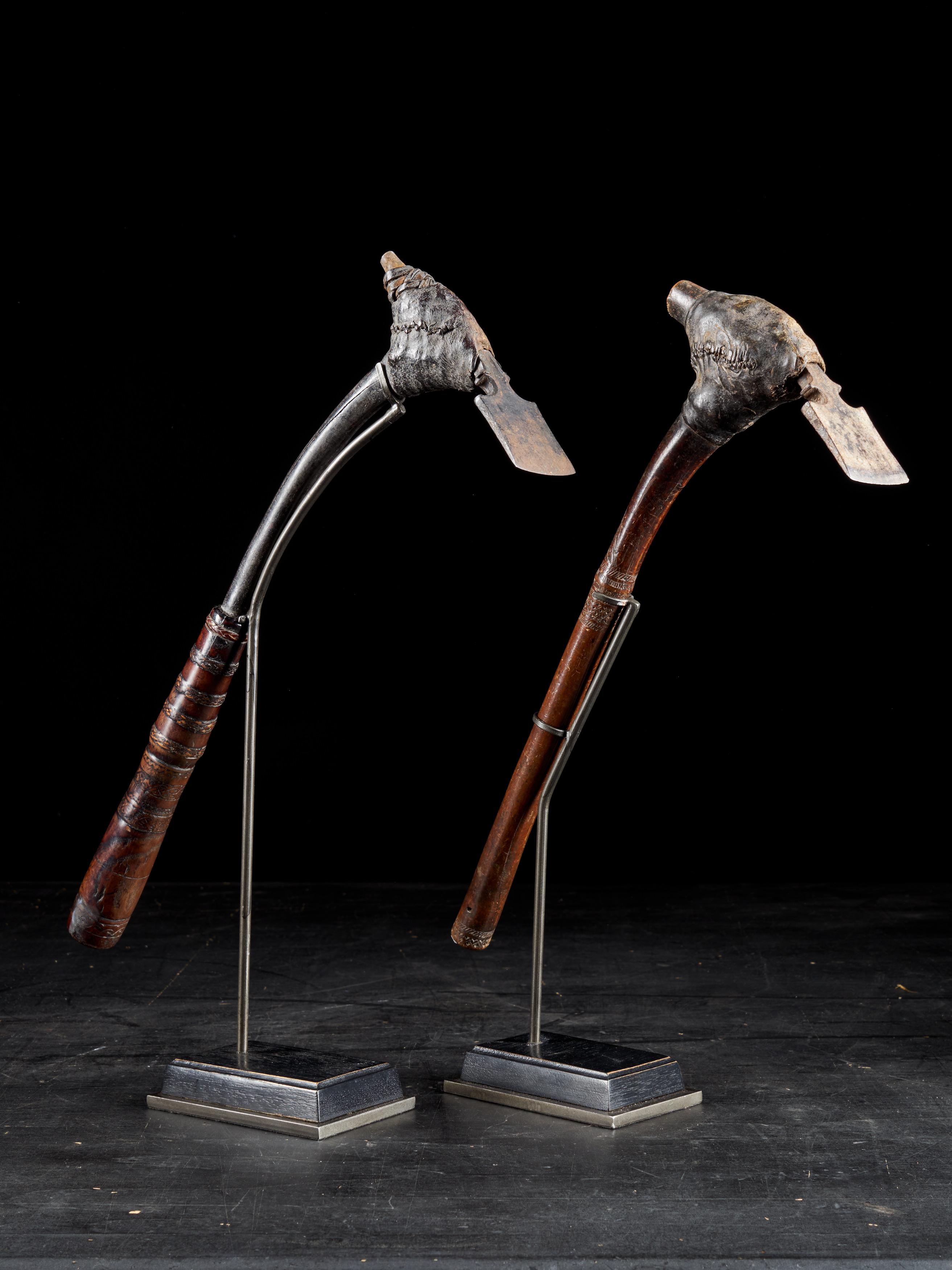 An adze is a cutting tool similar to an axe but with a cutting edge perpendicular to the handle rather than parallel. Toraja people from Sumatra Island, used for wood carving, were made from nephrite (also known as jade) in the South Island. In the