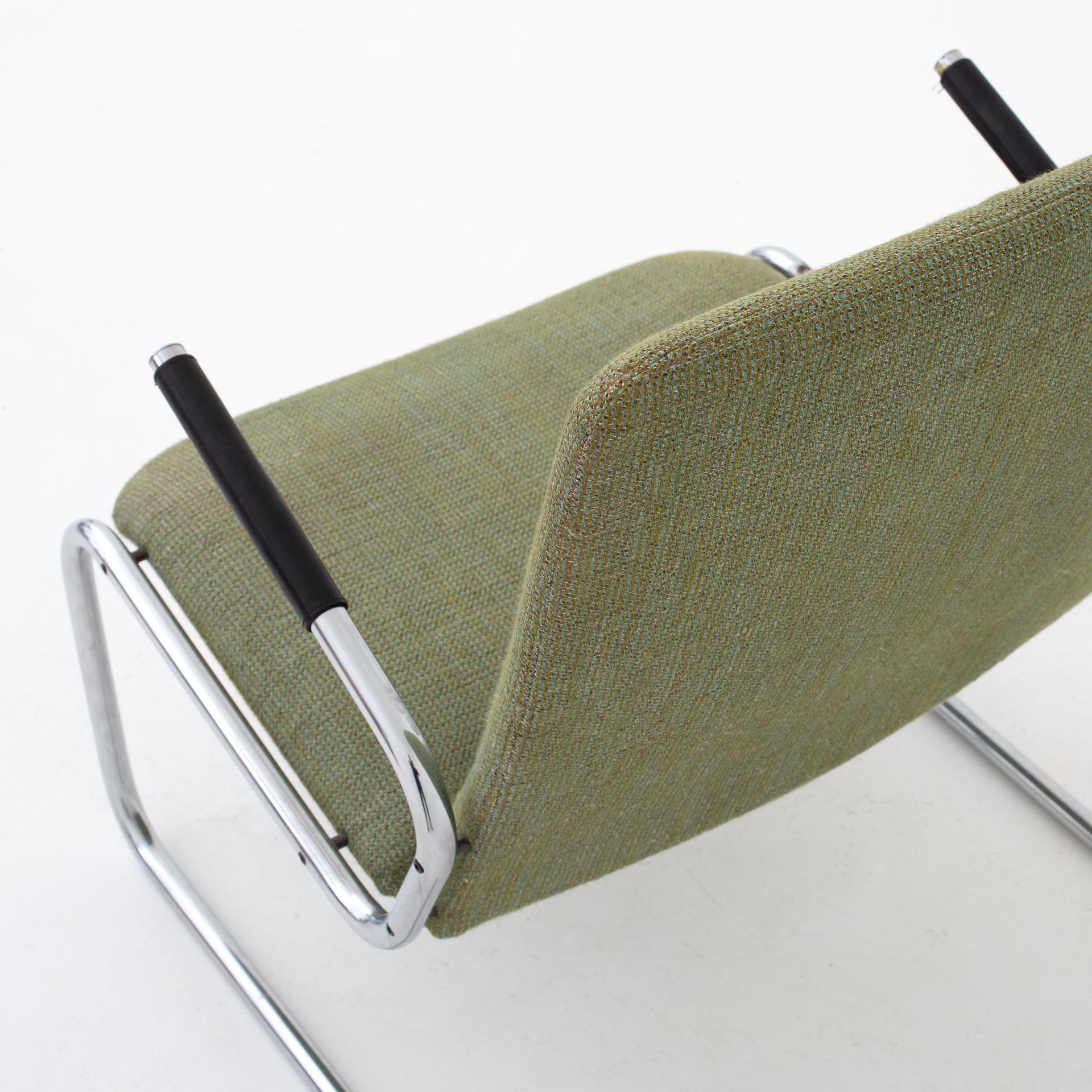 Pair of Easy Chairs by Preben Fabricius & Jørgen Kastholm For Sale 2