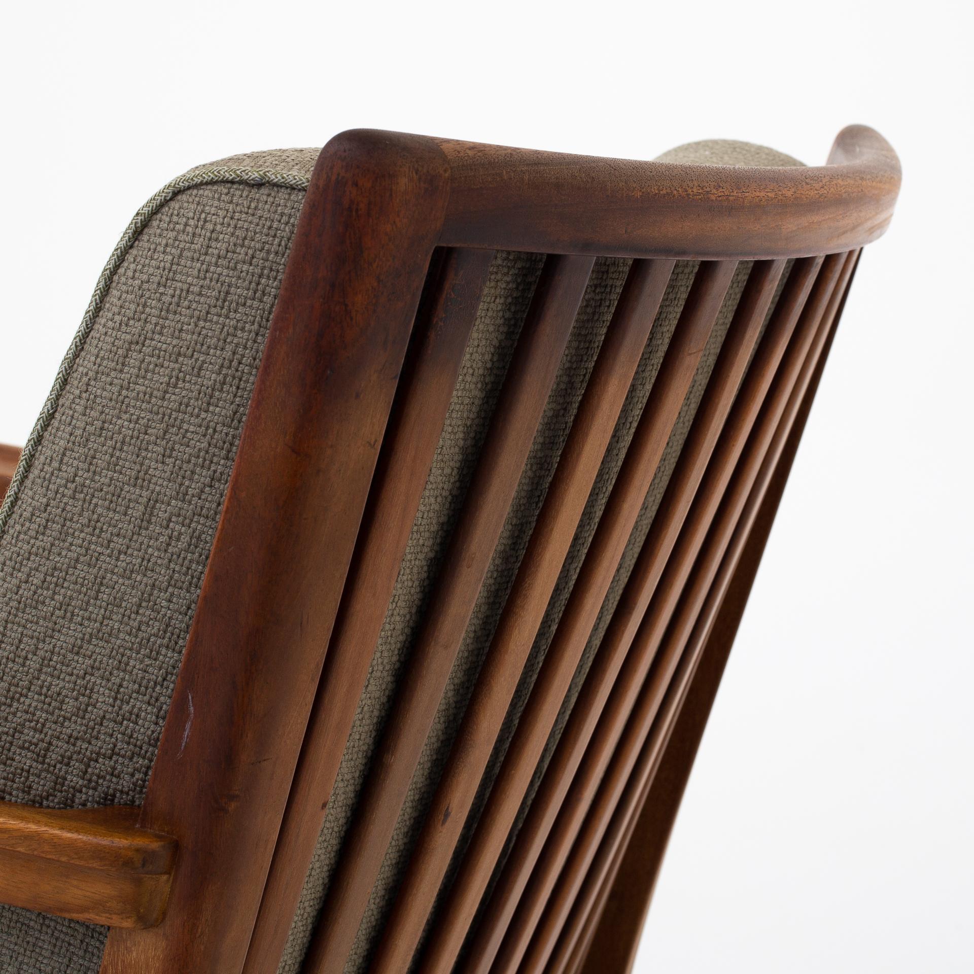 Pair of Easy Chairs by Tove & Edvard Kindt Larsen. In Good Condition In Copenhagen, DK