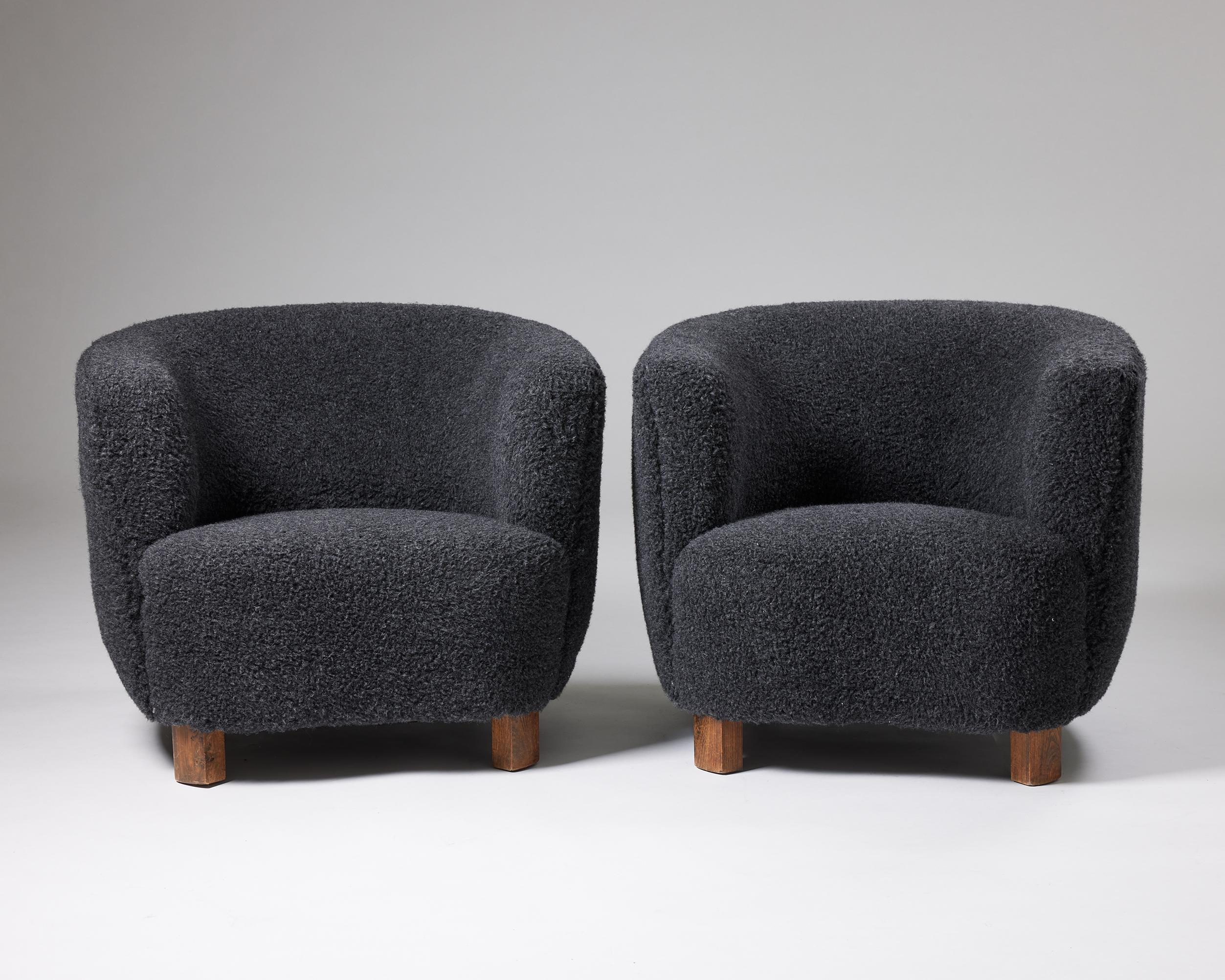 Pair of Easy Chairs Designed by a Danish Cabinetmaker, Denmark, 1940s In Good Condition In Stockholm, SE