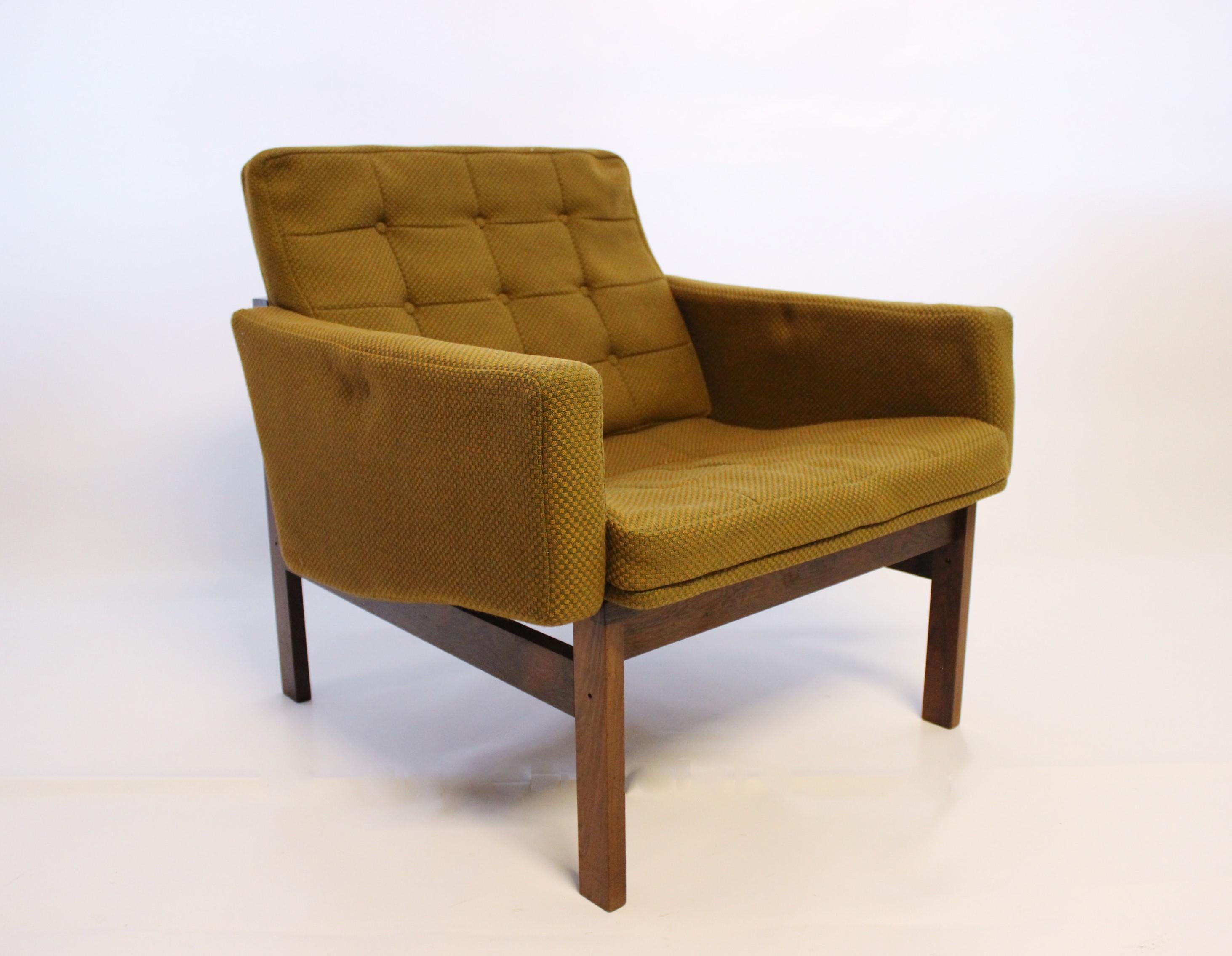 Danish Scandinavian Modern Pair of Easy Chairs in Dark Green Fabric by France and Son For Sale