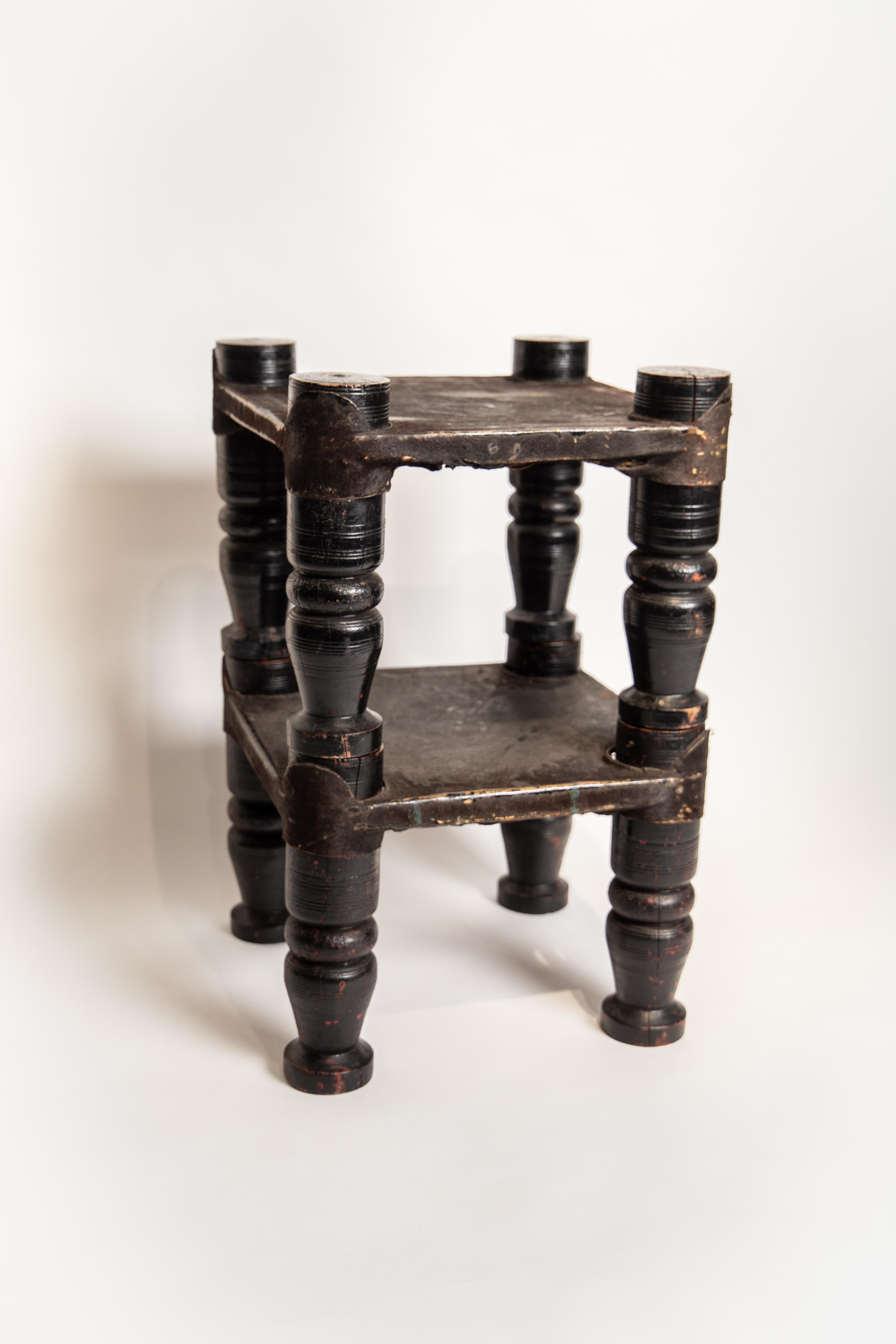 Mid-19th Century Pair of Ebonised Anglo-Indian Side Tables, circa 1860 For Sale