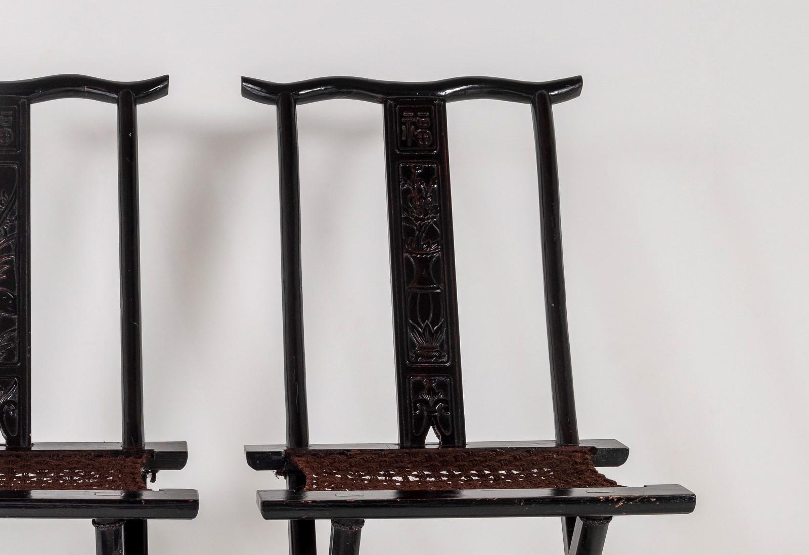 A Pair of Ebonised Chinese Folding Occasional Hall Side Chairs Late Qing For Sale 7