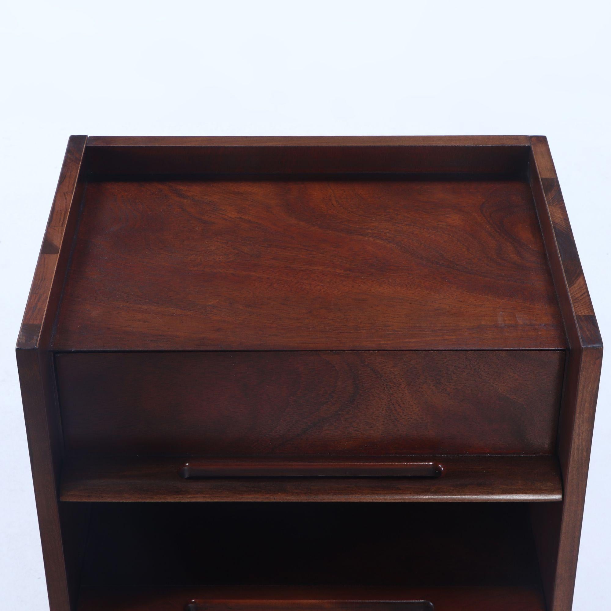 20th Century A pair of Edmond Spence style Nightstands