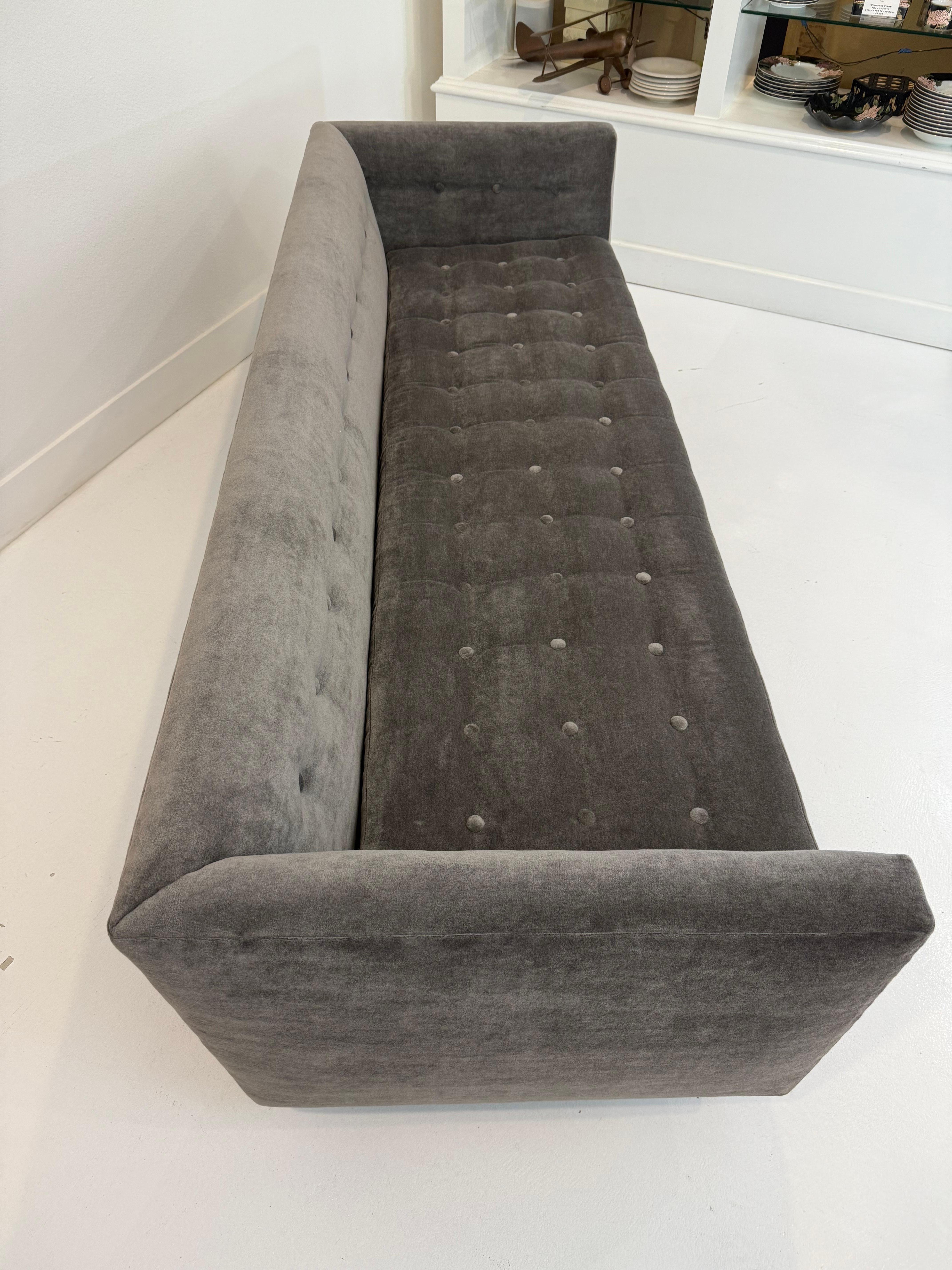 Mid-20th Century A Pair of Edward Wormley for Dunbar Model 655 Sofas in Grey Mohair Velvet For Sale