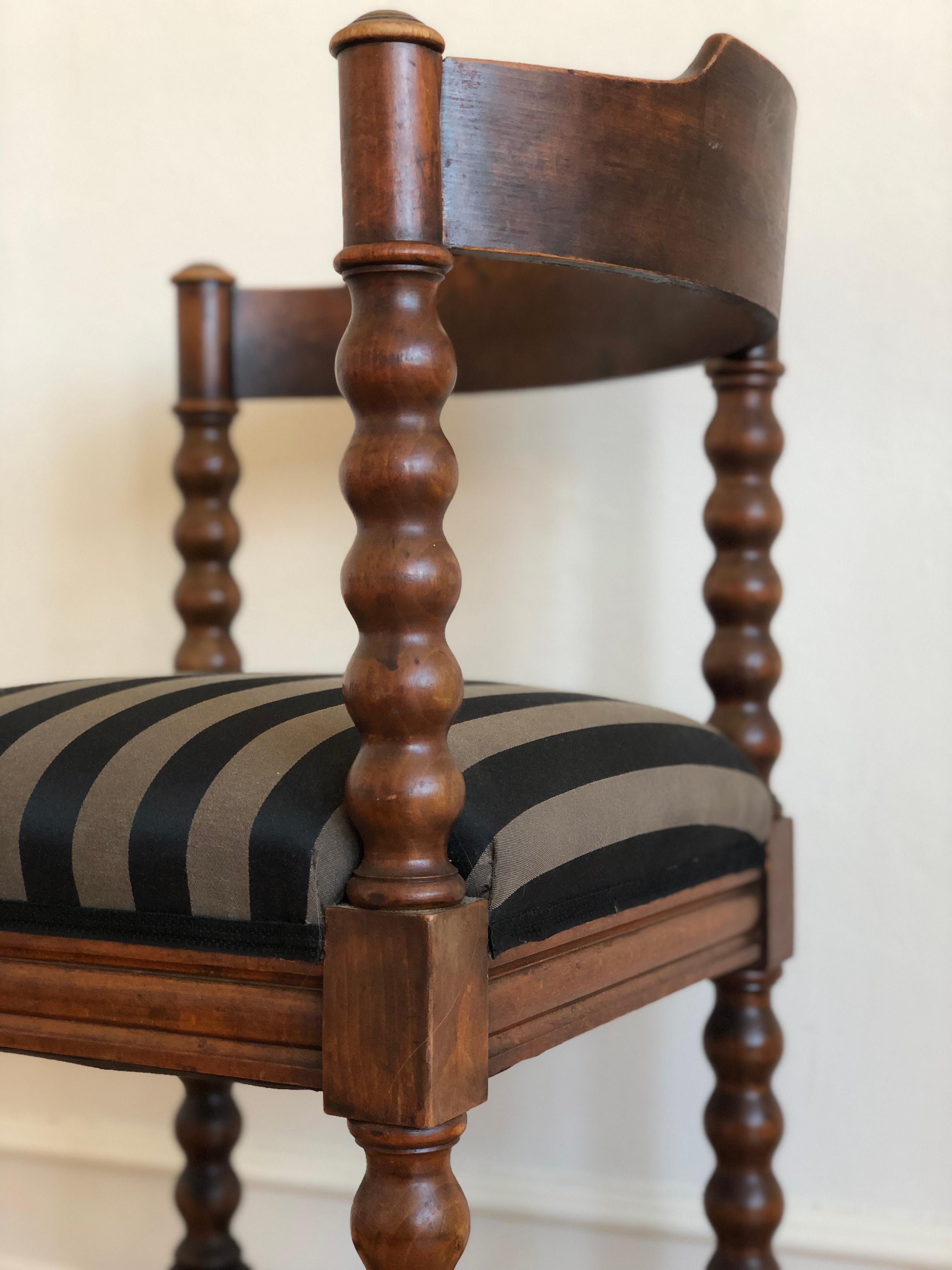 Hand-Carved A Pair of Edwardian Bobbin Corner Chairs With Fabric Early 20th Century For Sale