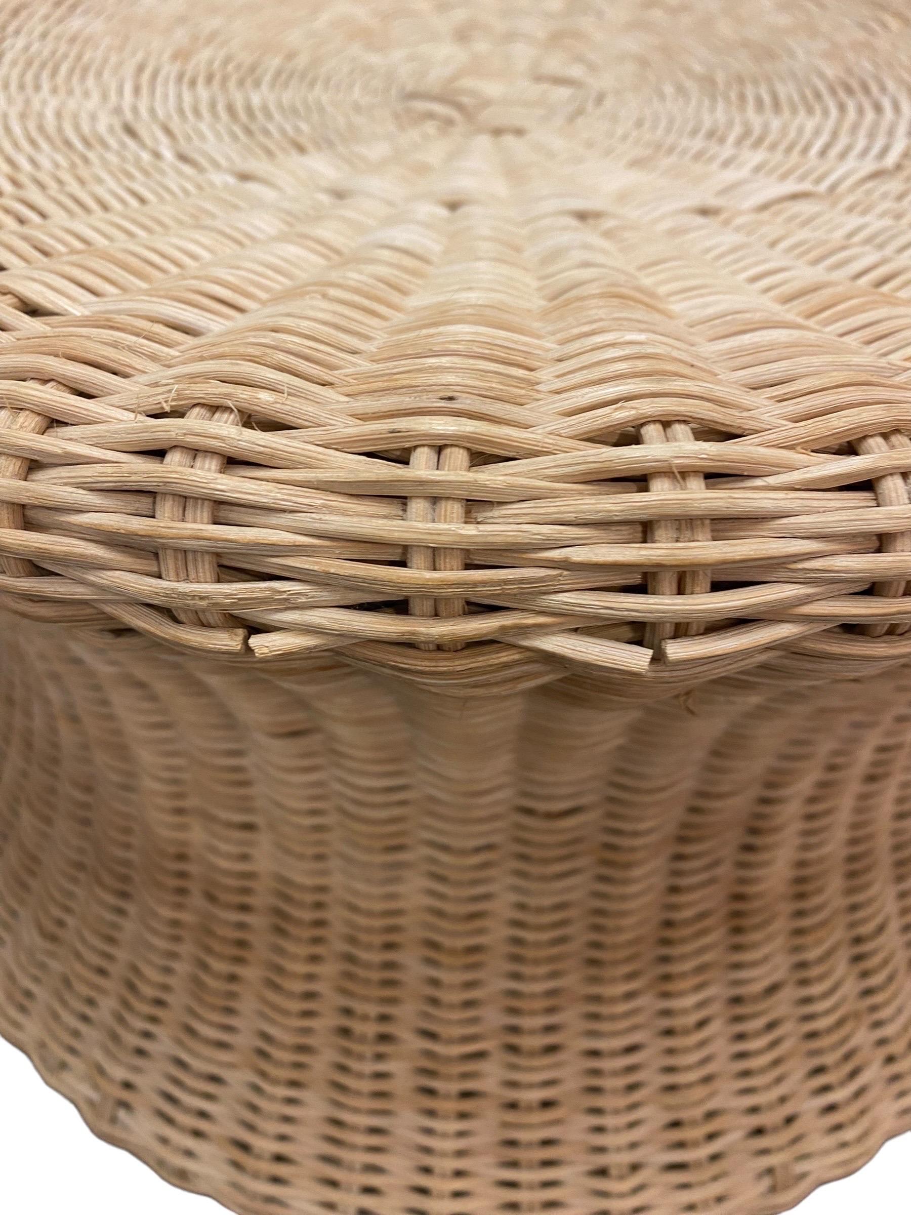 Cane A Pair Of Eero Aarnio 