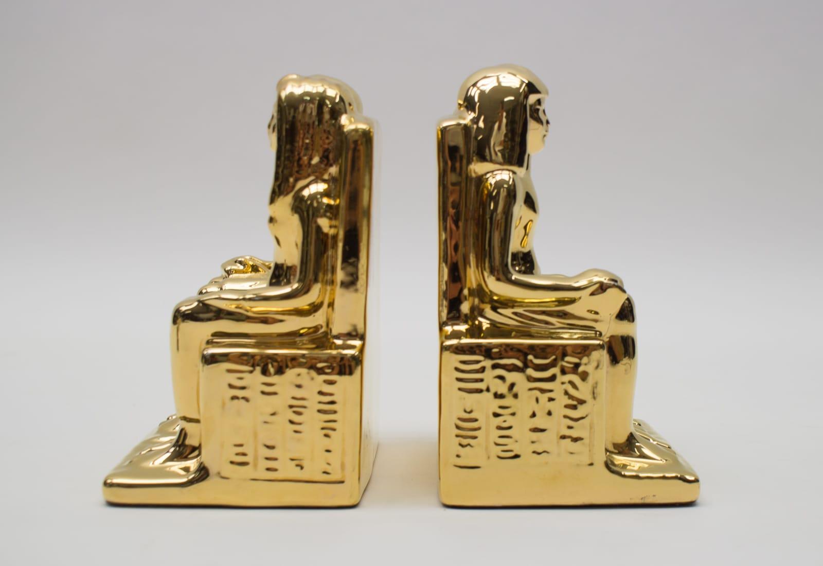 Egyptian Revival Pair of Egyptian Hollywood Regency Ceramic Bookends by Bellini, Italy 1970s For Sale