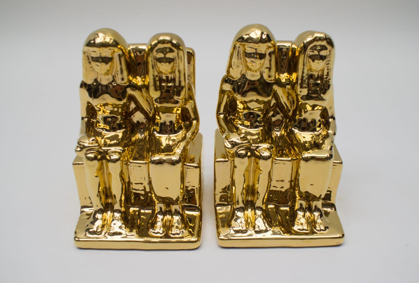Pair of Egyptian Hollywood Regency Ceramic Bookends by Bellini, Italy 1970s In Good Condition For Sale In Nürnberg, Bayern