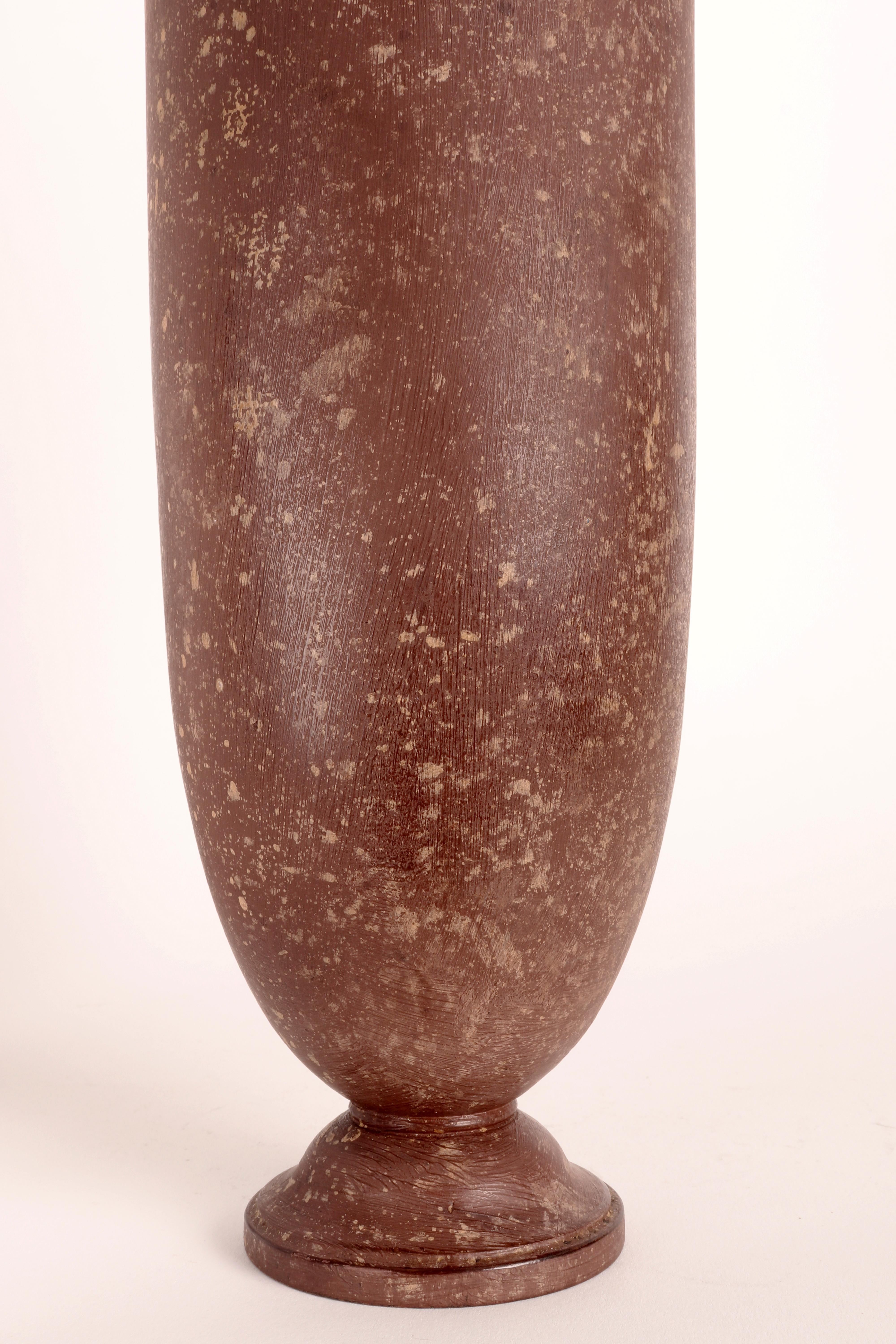 Fin du XIXe siècle Paire de vases néo-égyptiennes, France, dernier quart du 19ème siècle en vente