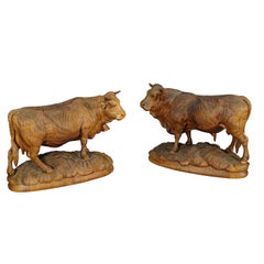 Pair of Elaborate Carved Bull and Cow Statues, Huggler 'attr.' Brienz circa 1900