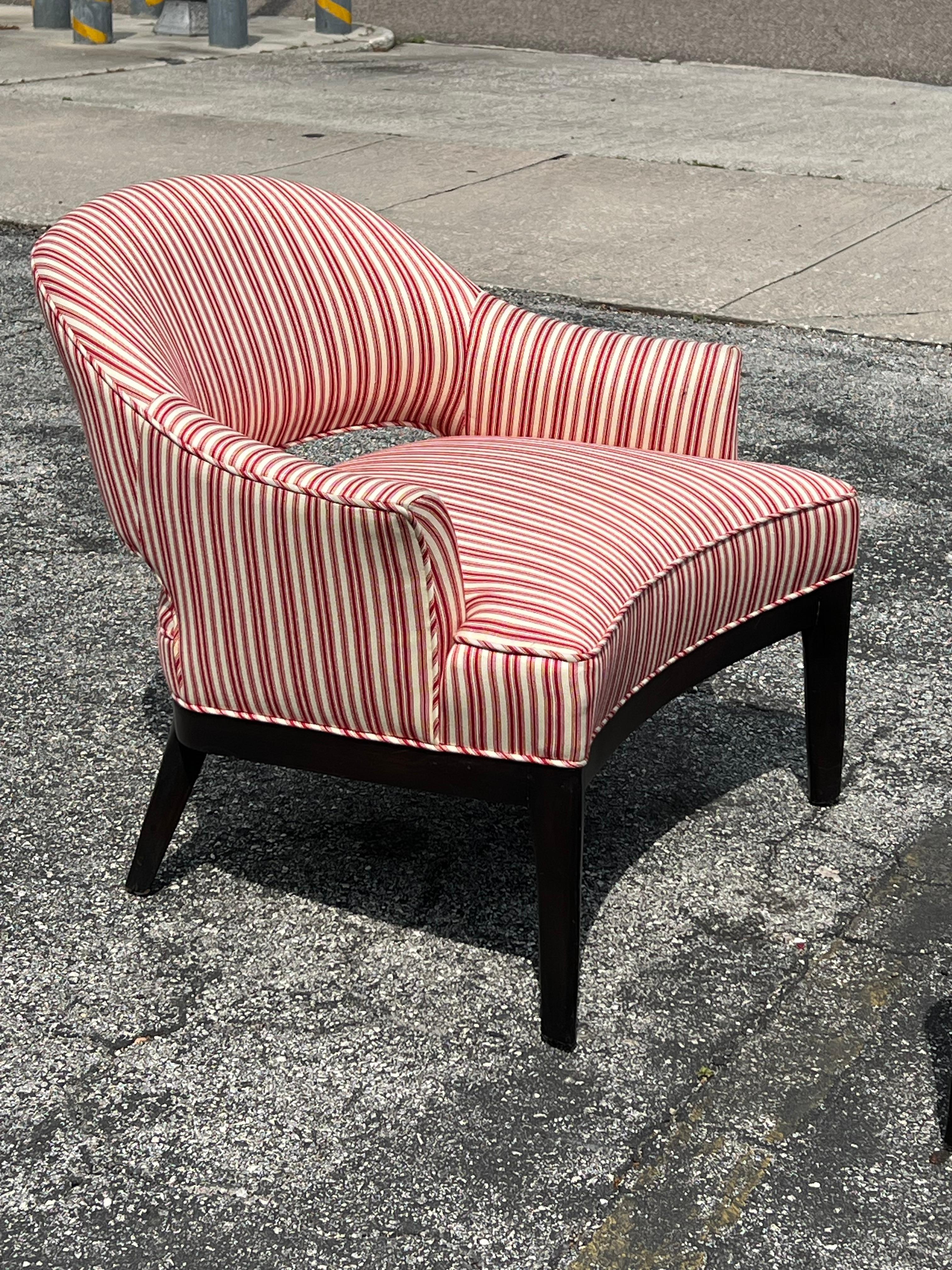 Pareja de Elegantes Sillas de Salón con Respaldo Abierto De Erwin Lambeth Ca' 1960's en venta 7