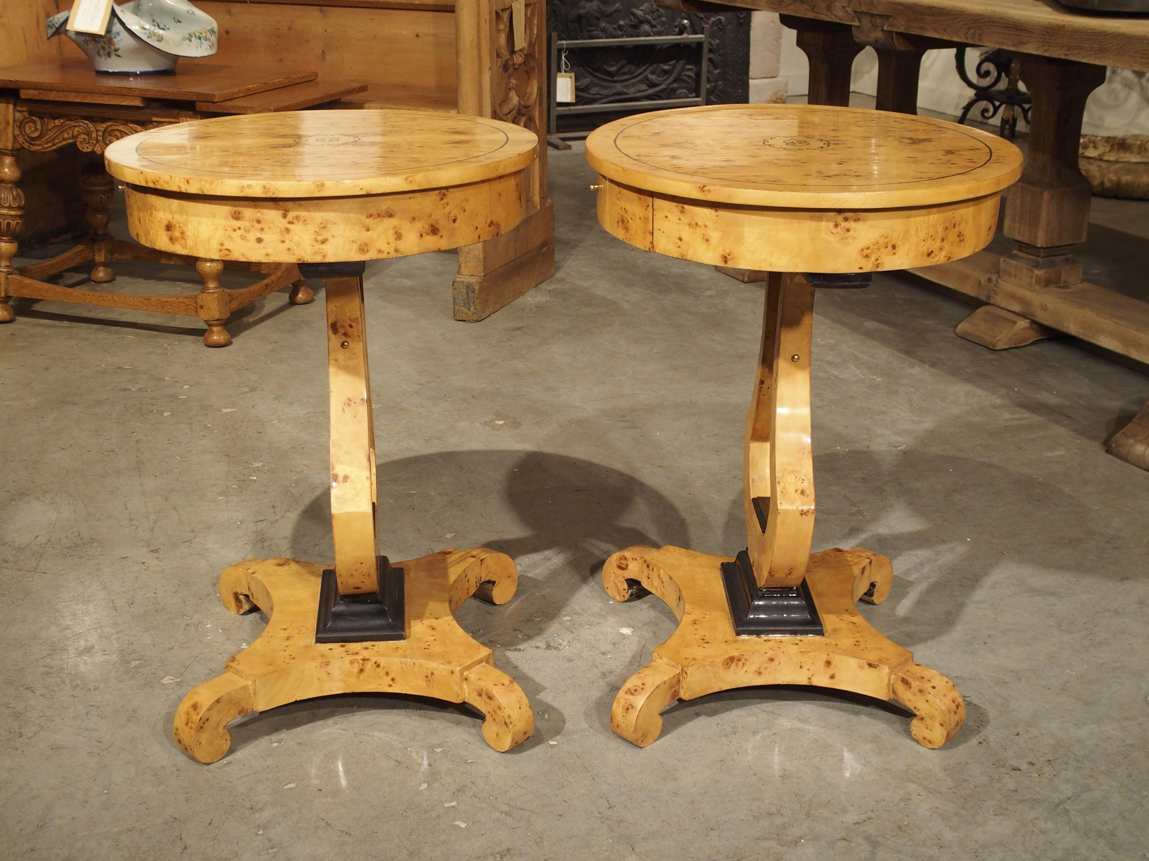 Pair of Elegant Oval French Burlwood Side Tables 5