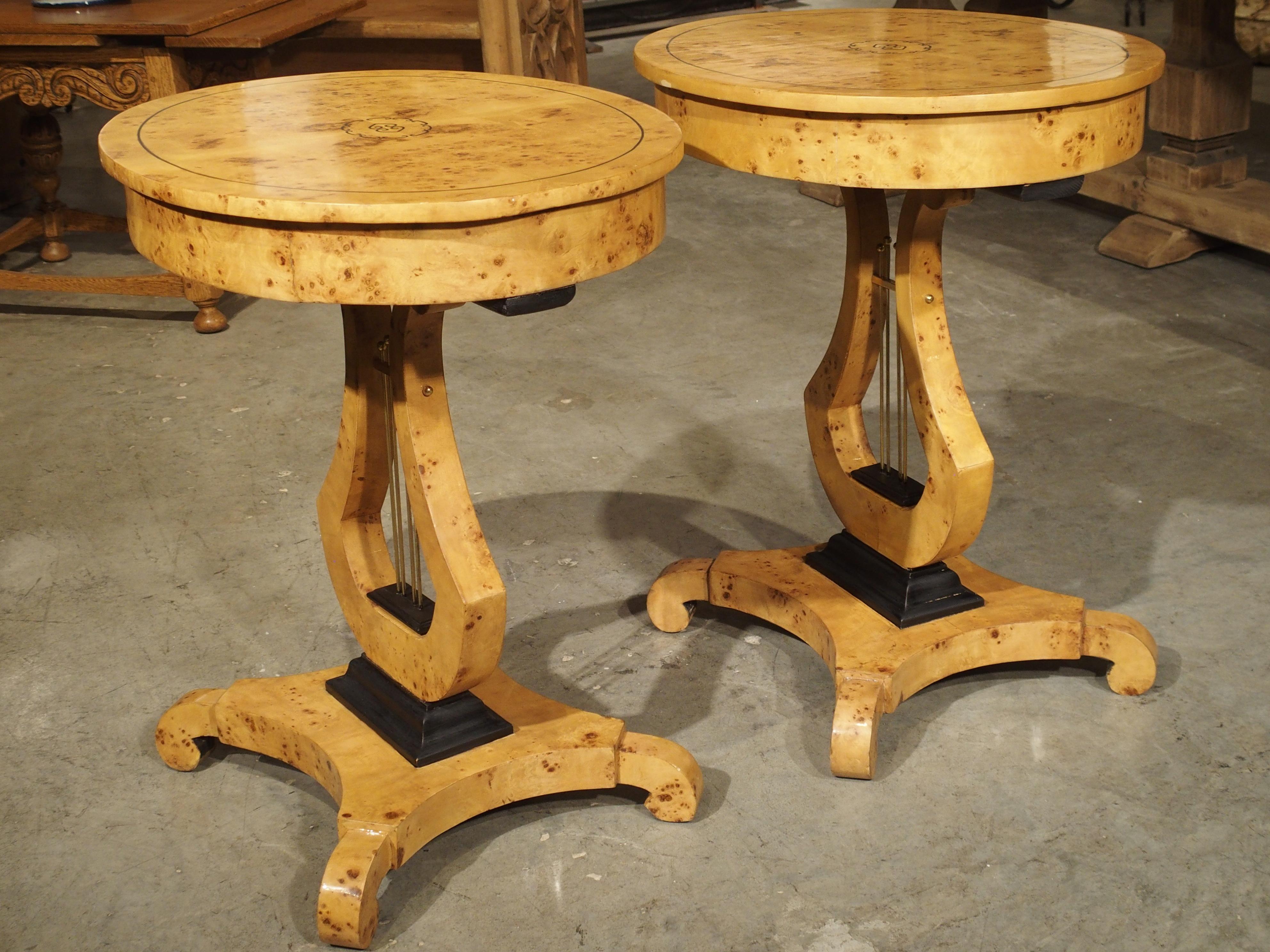 Pair of Elegant Oval French Burlwood Side Tables 13