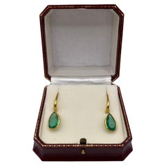 A pair of emerald pendant earrings