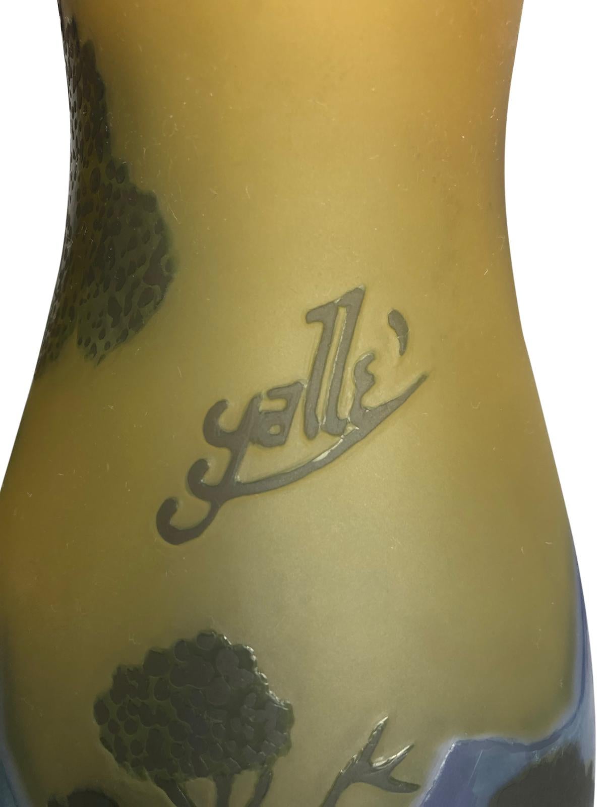 Pair of Emile Galle-Style Cameo-Cut Glass Vases, 20th Century In Good Condition For Sale In London, GB