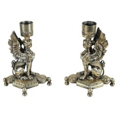 Paire de chandeliers Empire, bronze argenté