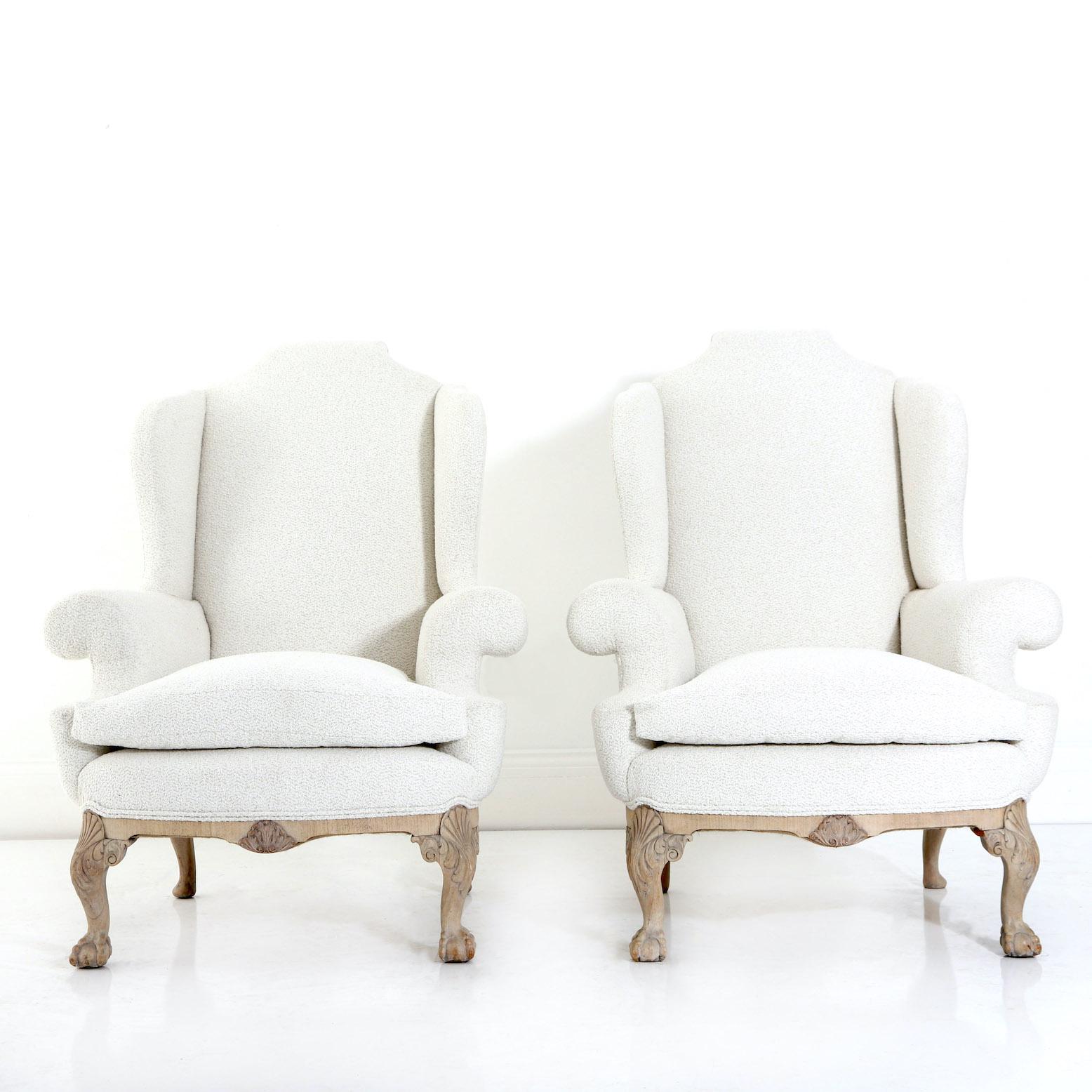 A Pair of English Wing Chairs In Excellent Condition In Petworth, GB
