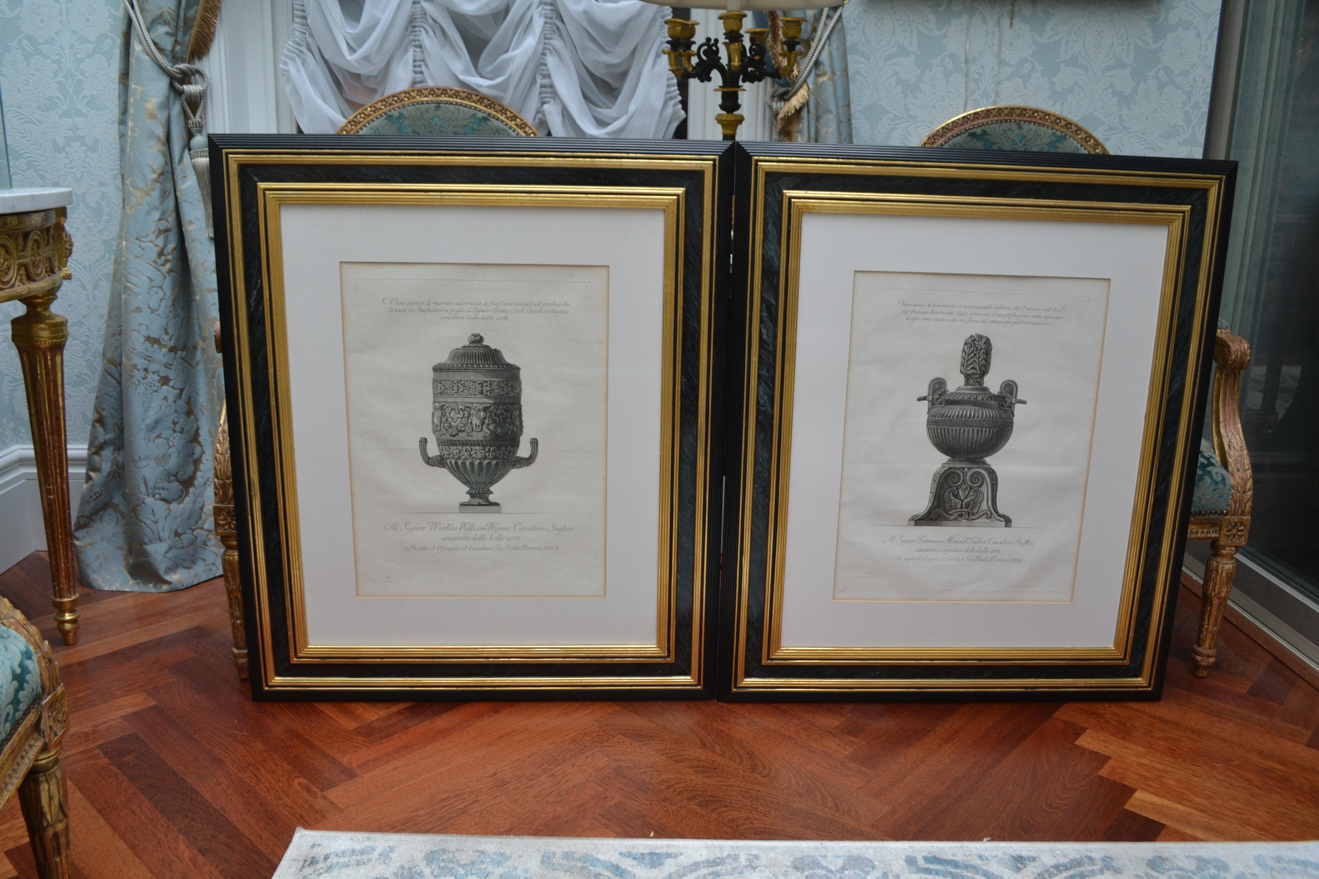 A  Ein Paar Gravuren einer neoklassizistischen Urnen von G.B. Piranesi/F. Piranesi (Graviert) im Angebot