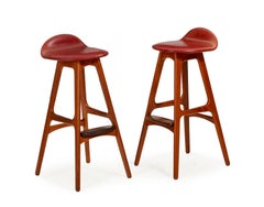 A Pair of Erik Buck OD61 Bar Stools