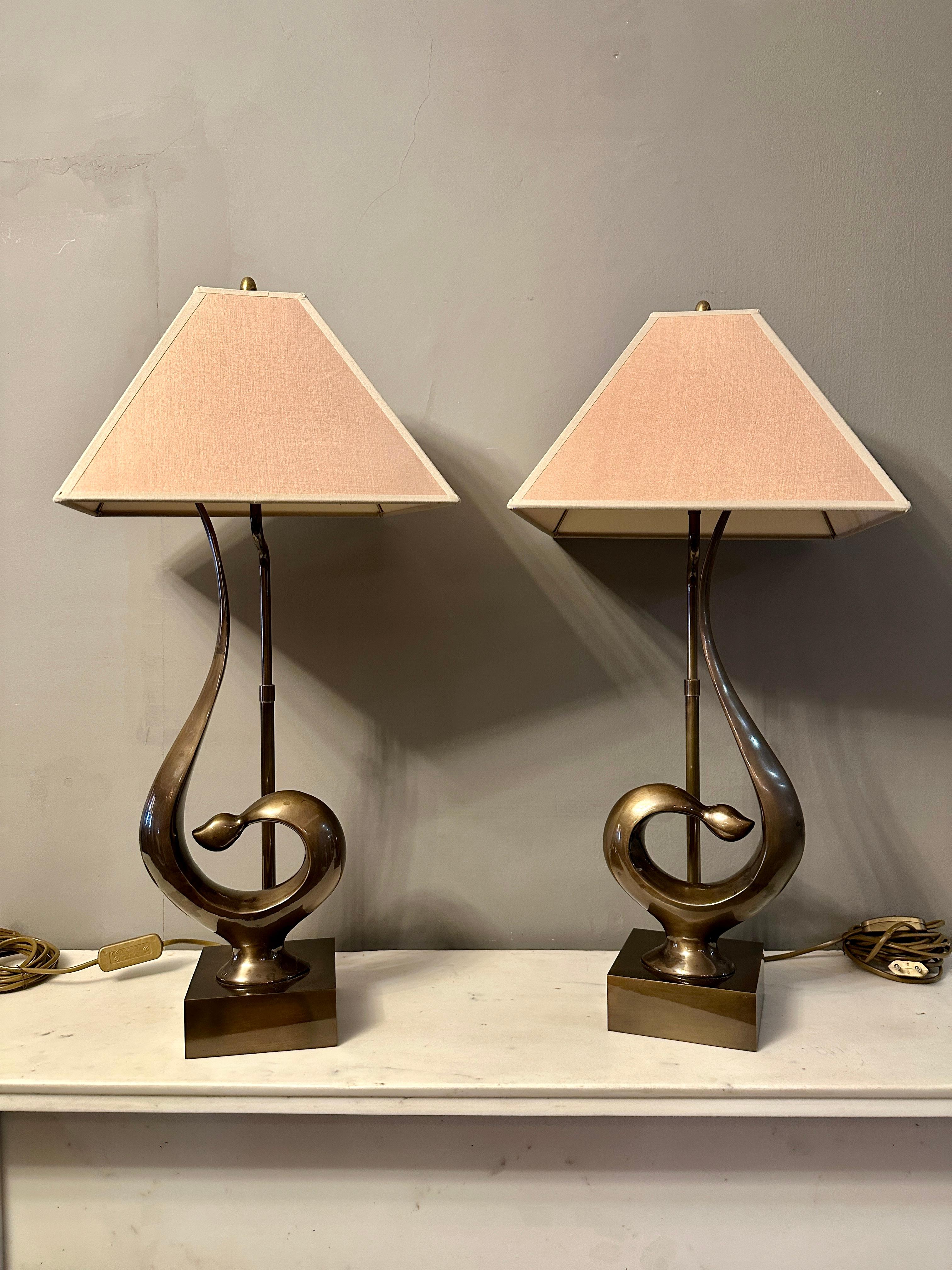 Paire de lampes de table françaises extensibles en laiton en vente 4