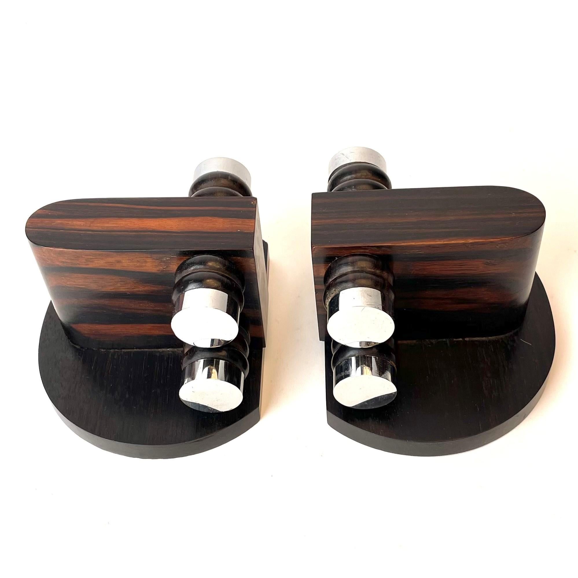 French Pair of Extreme Art Deco Bookends in Macassar, 1920s For Sale