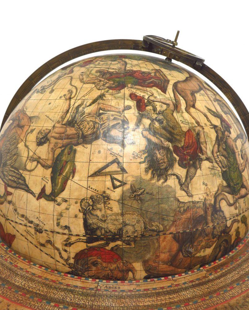 Amsterdam School A pair of extremely rare Valk table globes For Sale