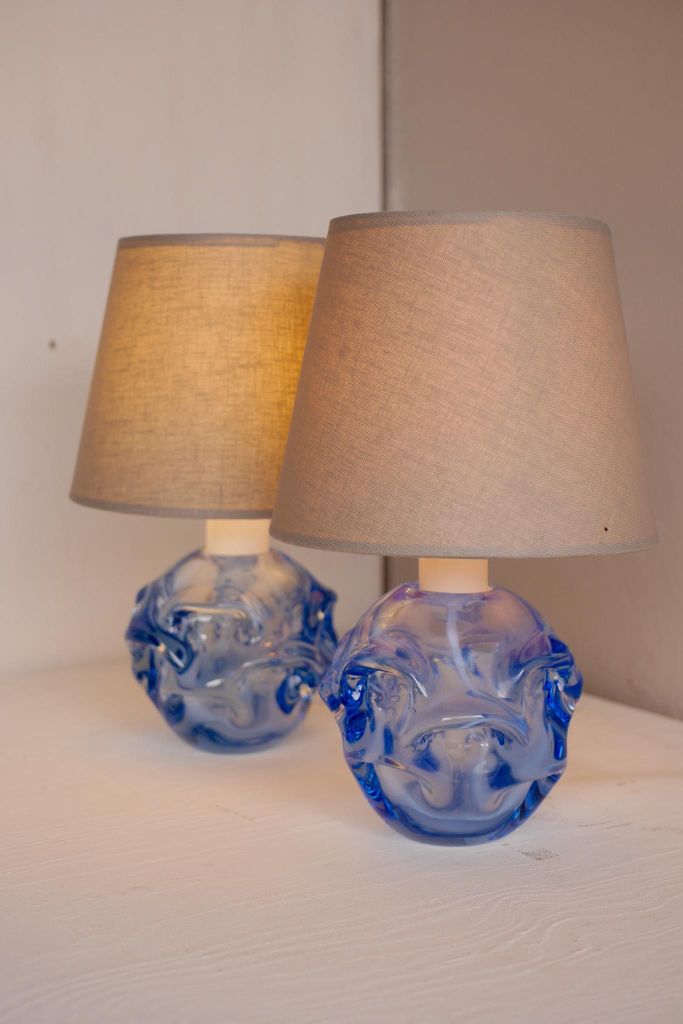 A pair of Fantastic Blue Glass Lamps by Börne Augustsson for Åseda, Sweden For Sale 3
